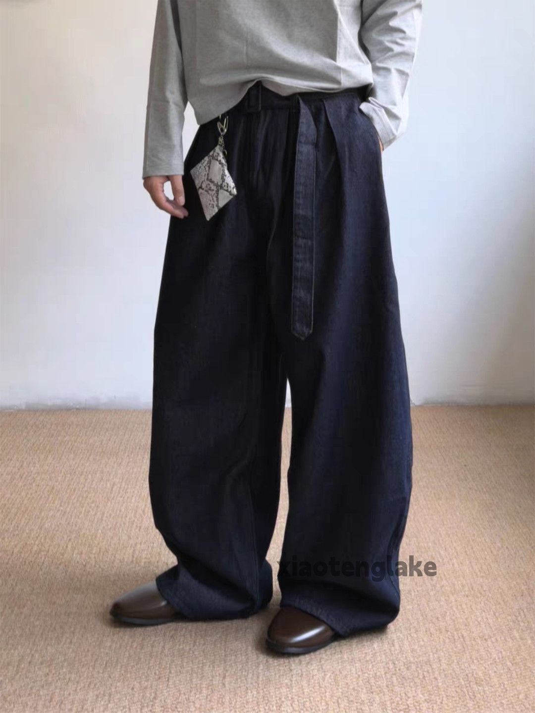 Jean ltx vintage loose baggy wide Leg flared pleated jeans Size US 34 / EU 50 - 1 Thumbnail