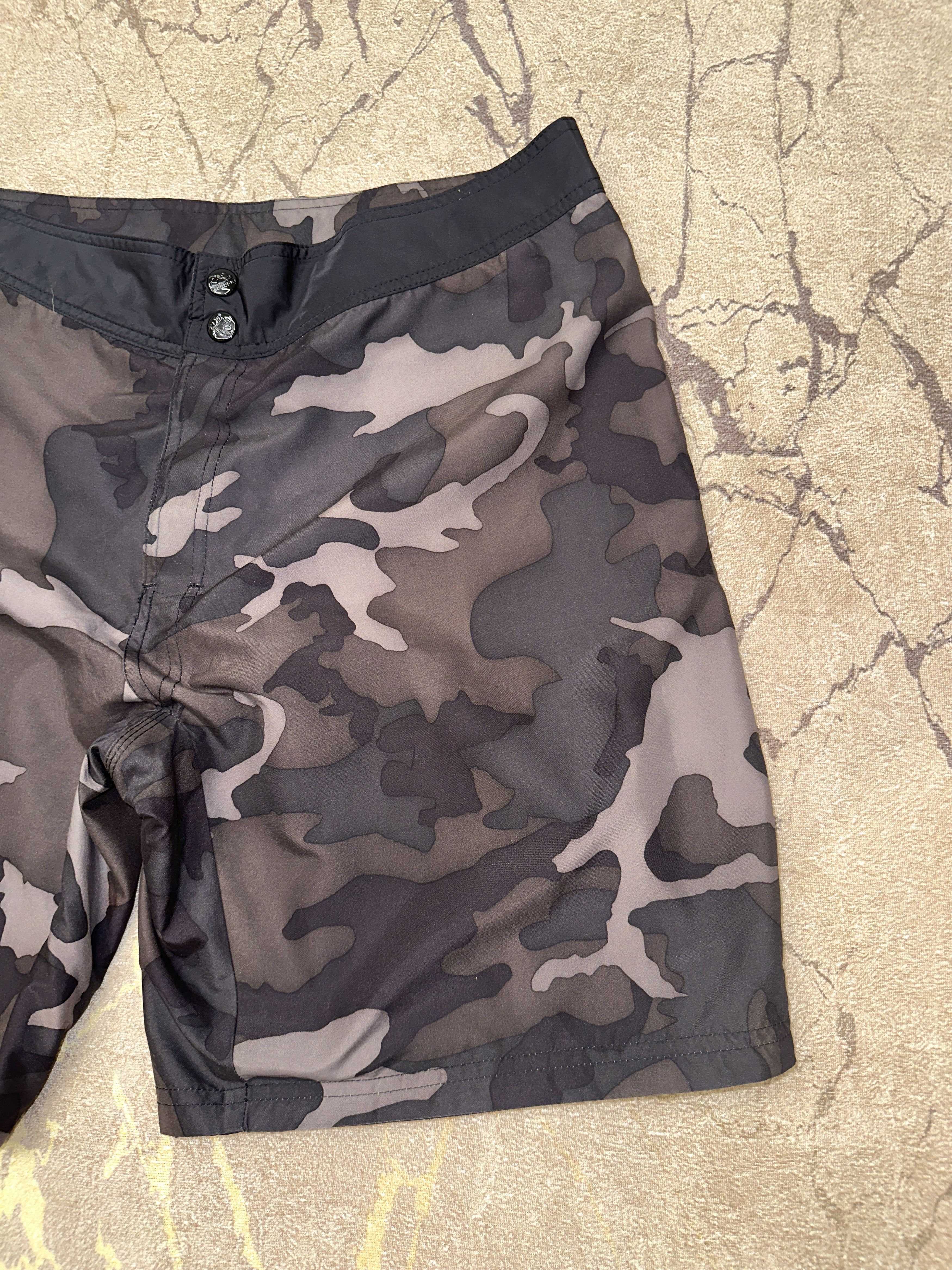 Sundek Rare Camo Reversible Sundek 34 Long Beach Trunks Size 34 M Size US 34 / EU 50 - 3 Thumbnail