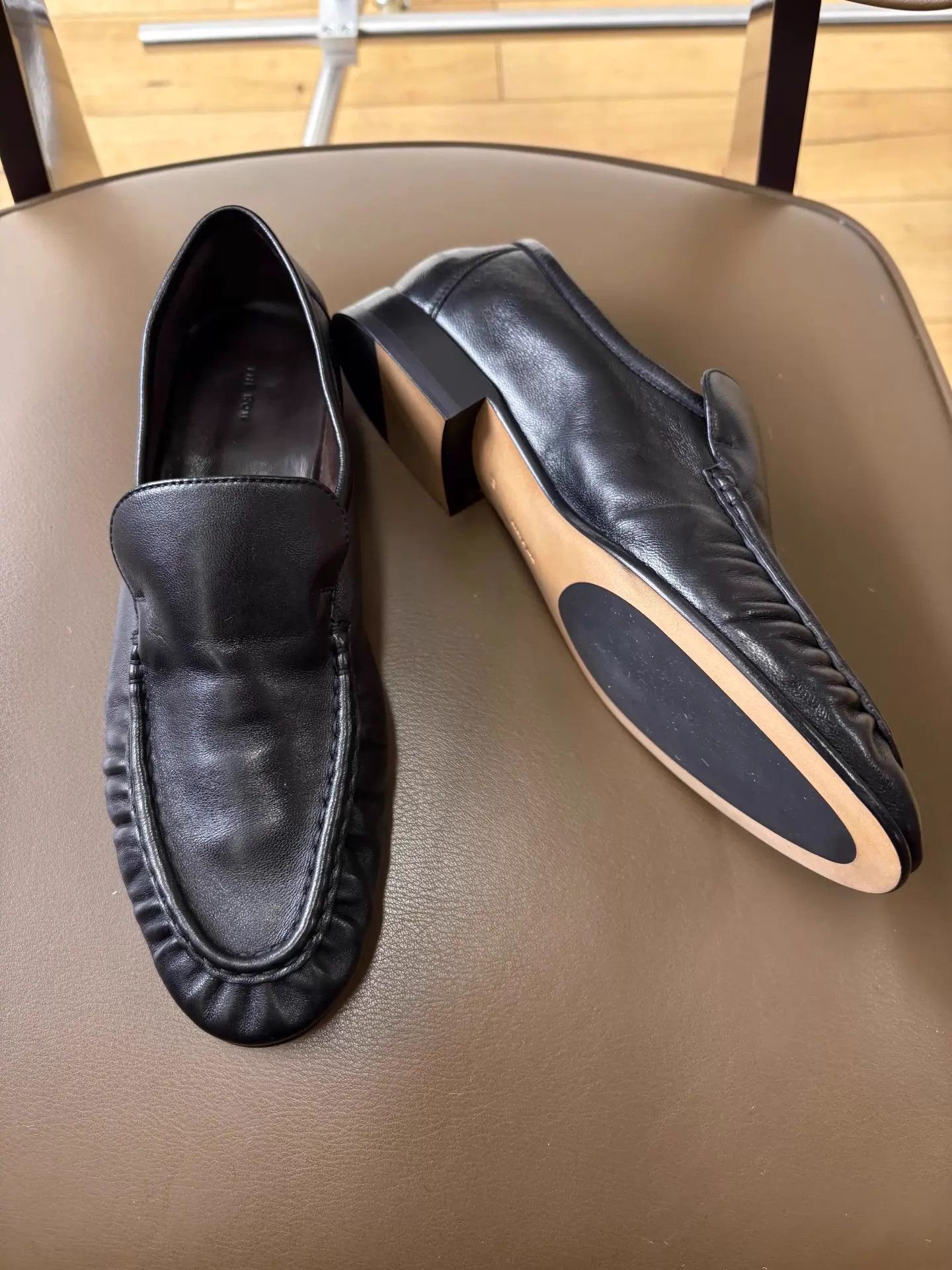 The Row The Row Jenner Black Leather Soft Mocassin Loafer 39 Size US 8.5 / IT 38.5 - 1 Thumbnail