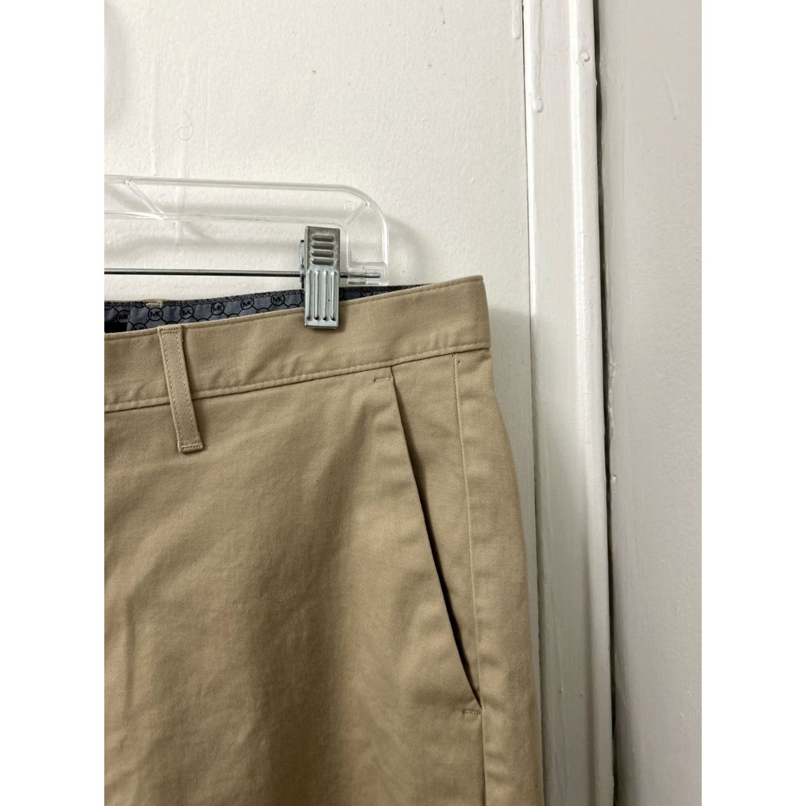 Michael Kors Michael Kors Chino Shorts Mens Sz 32 Tan Khaki 8.5” Inseam Pockets MSRP 8 Size US 33 - 5 Thumbnail
