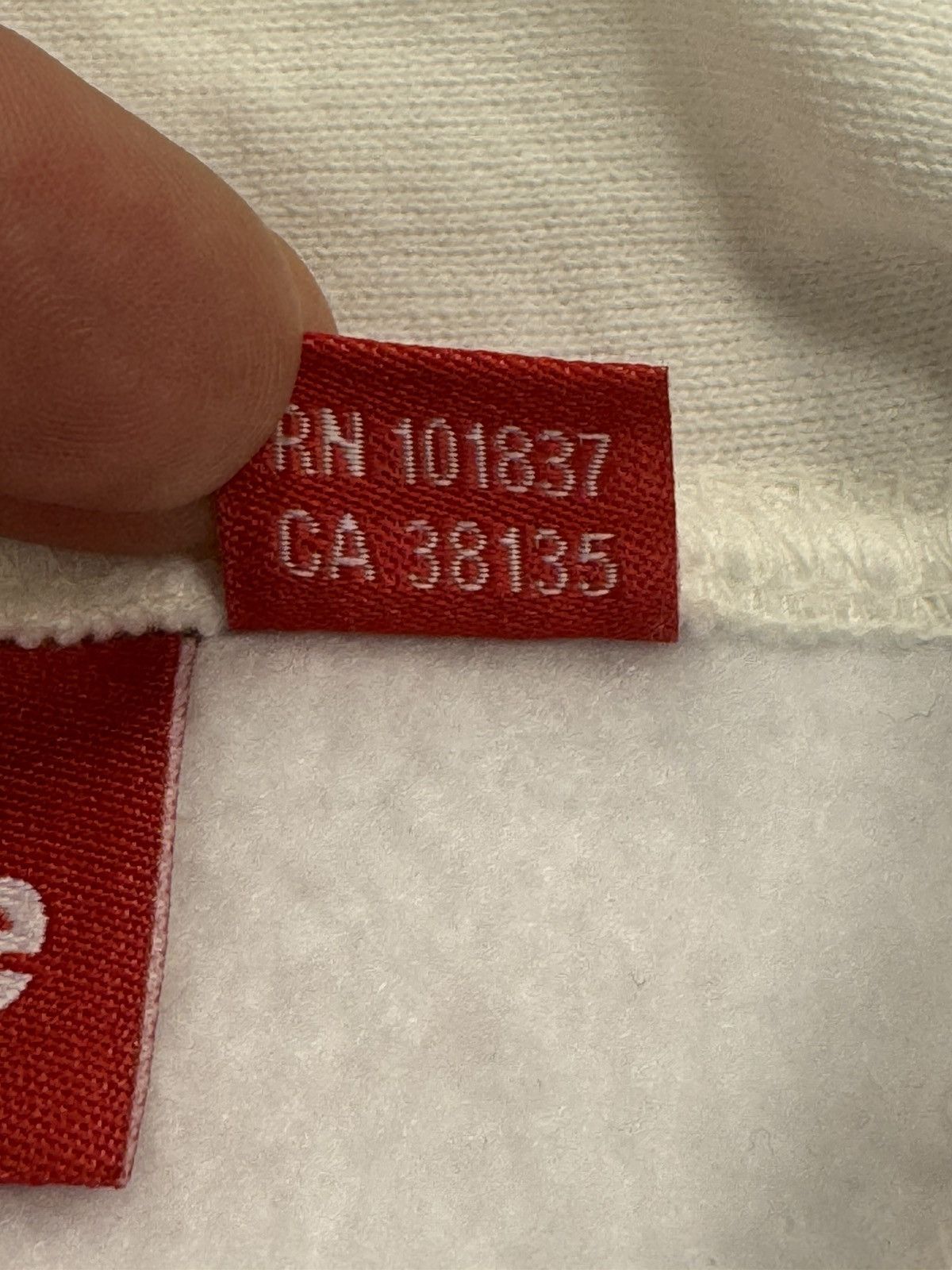 Supreme Supreme Pink Box Logo Size US XL / EU 56 / 4 - 4 Thumbnail
