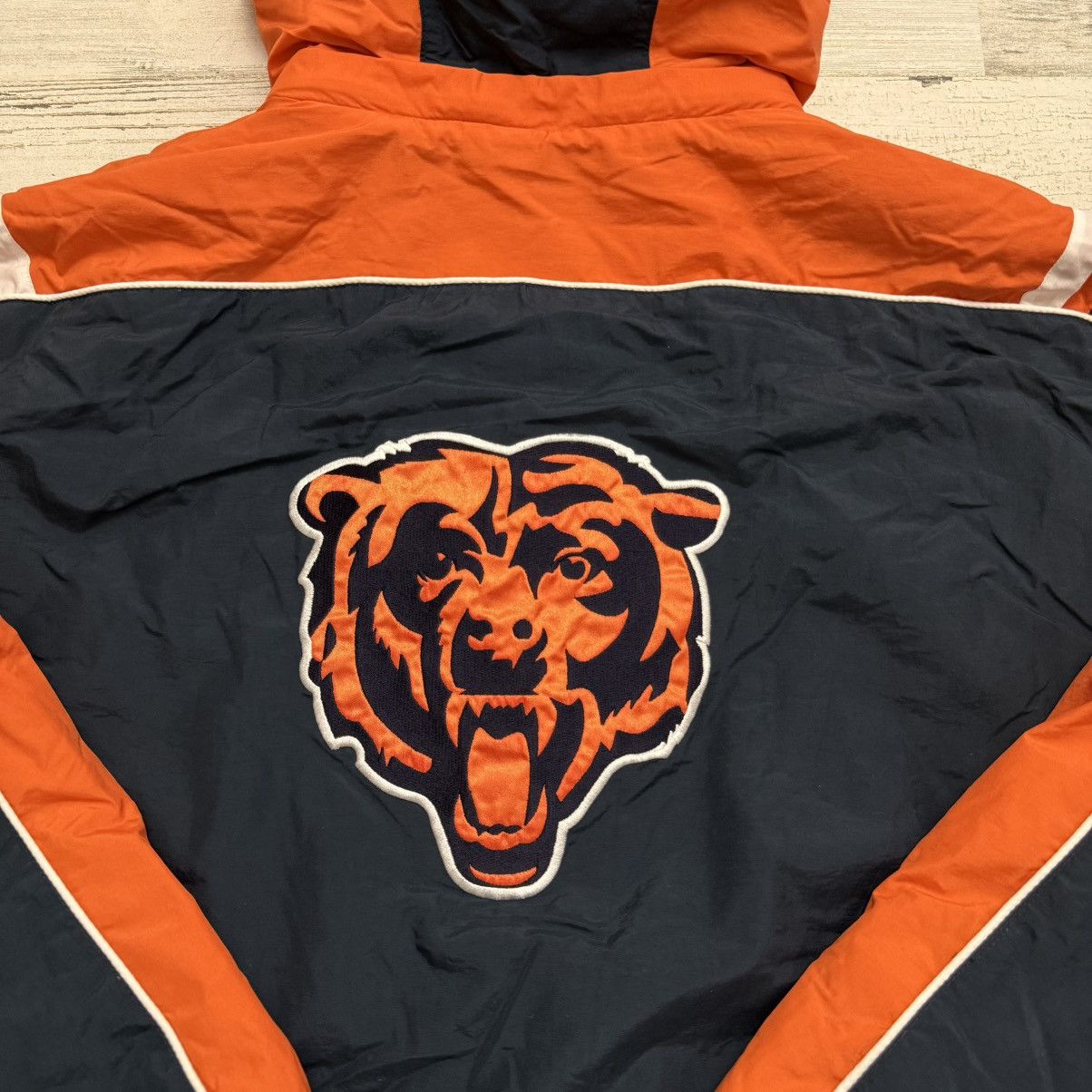 Other NWT NFL Chicago Bears Full Zip Puffer Jacket Hoodie Large Size US L / EU 52-54 / 3 - 5 Thumbnail
