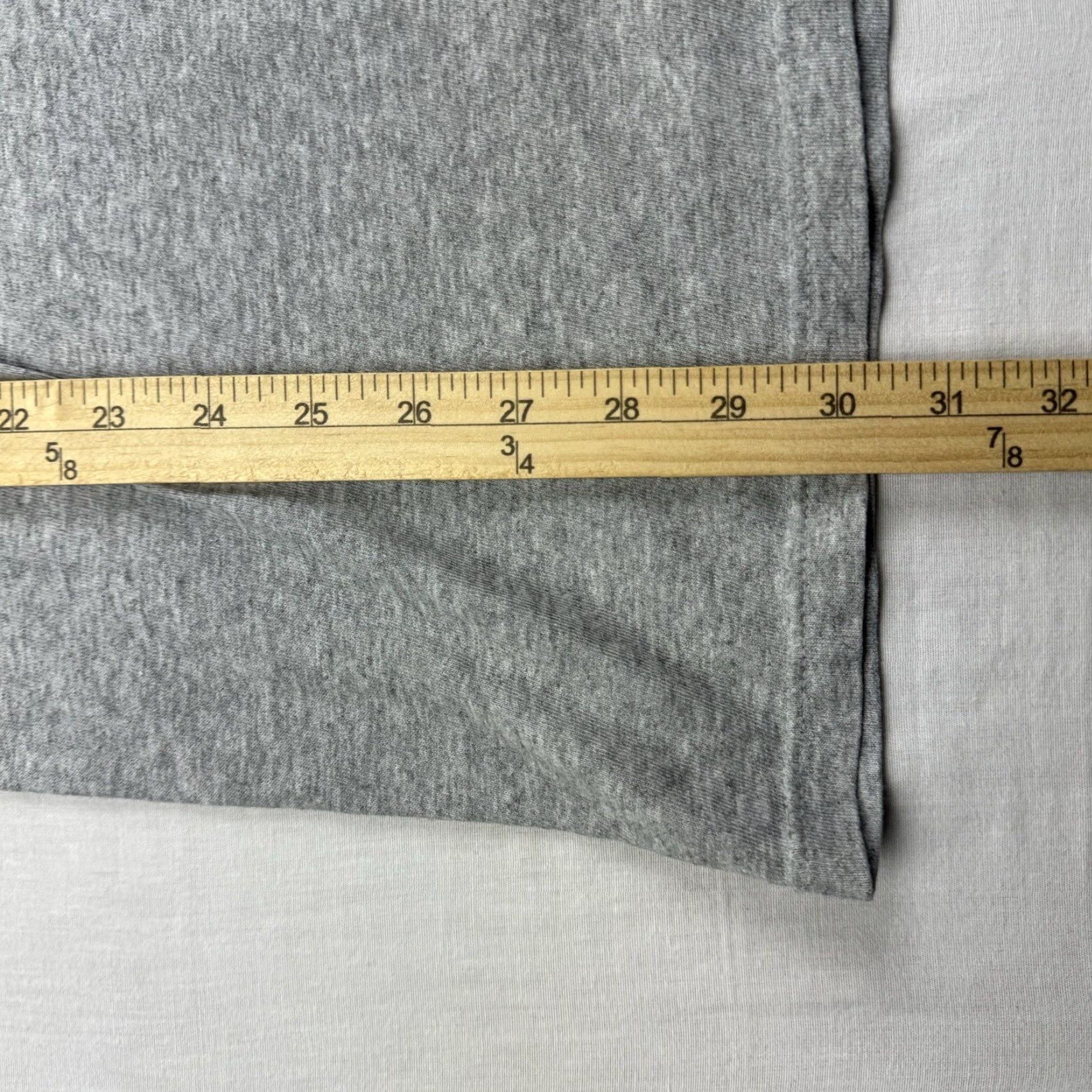 Chaps VINTAGE Chaps Ralph Lauren Shirt Adult Large Gray 90s USA T-Shirt Crew Neck Mens Size US L / EU 52-54 / 3 - 7 Thumbnail