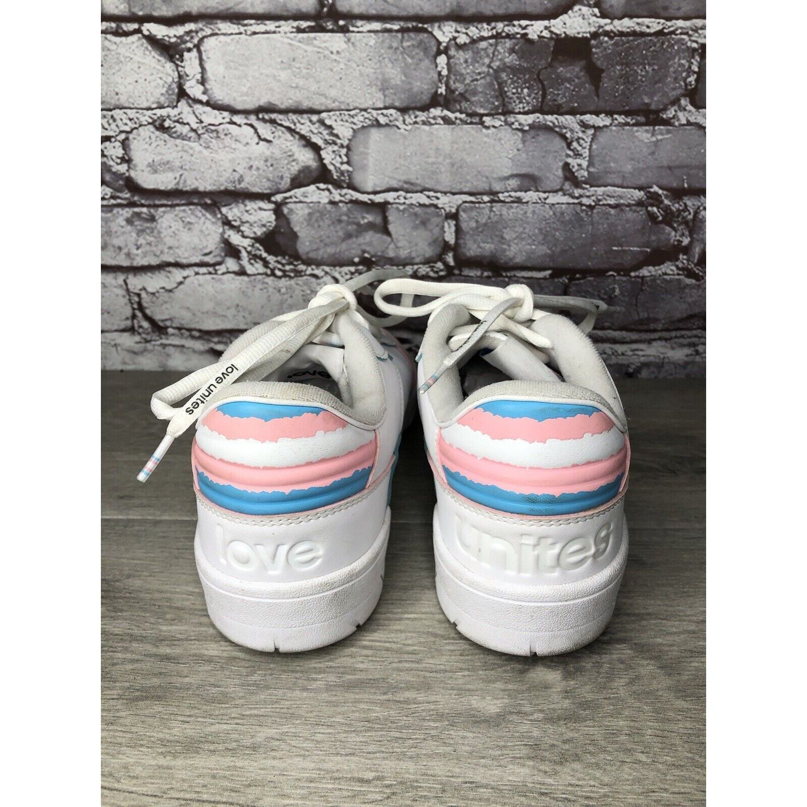Adidas Adidas Love Unites White Leather Blue Pink Stripe Sneakers M Size US 10 / EU 43 - 3 Thumbnail