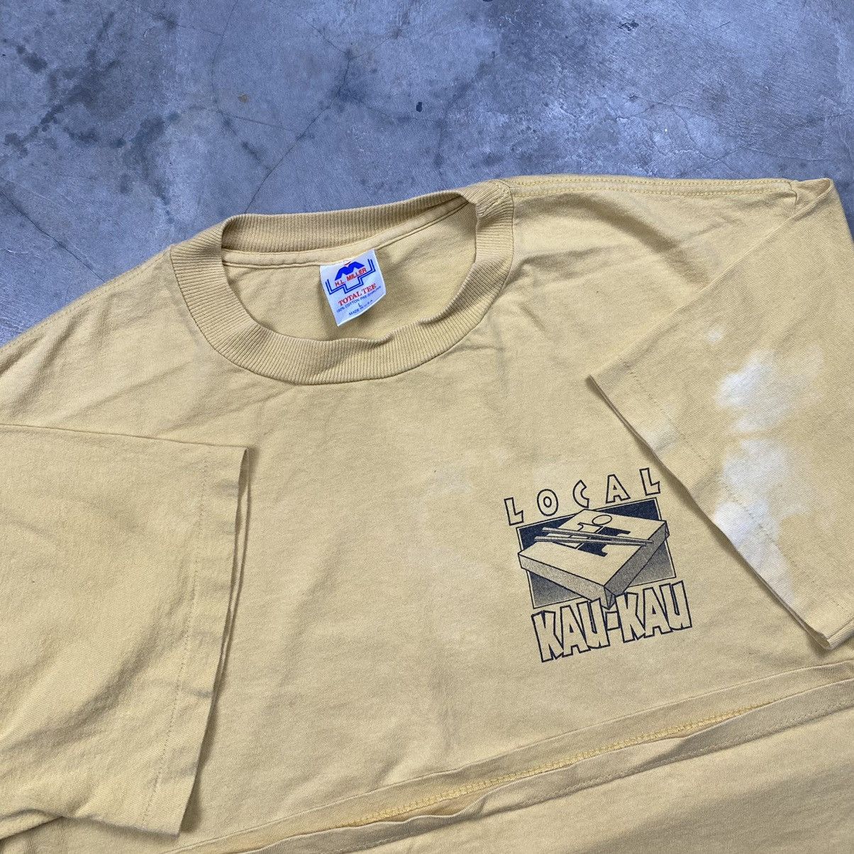 Vintage y2k Local Hawaiian Kau-Kau Li-Hing Graphic Tee Size US L / EU 52-54 / 3 - 5 Thumbnail