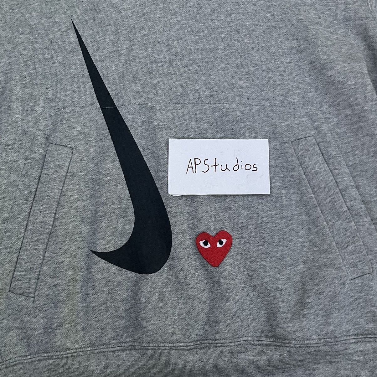 Japanese Brand Nike x Comme des Garçons PLAY Hoodie Size US M / EU 48-50 / 2 - 2 Thumbnail