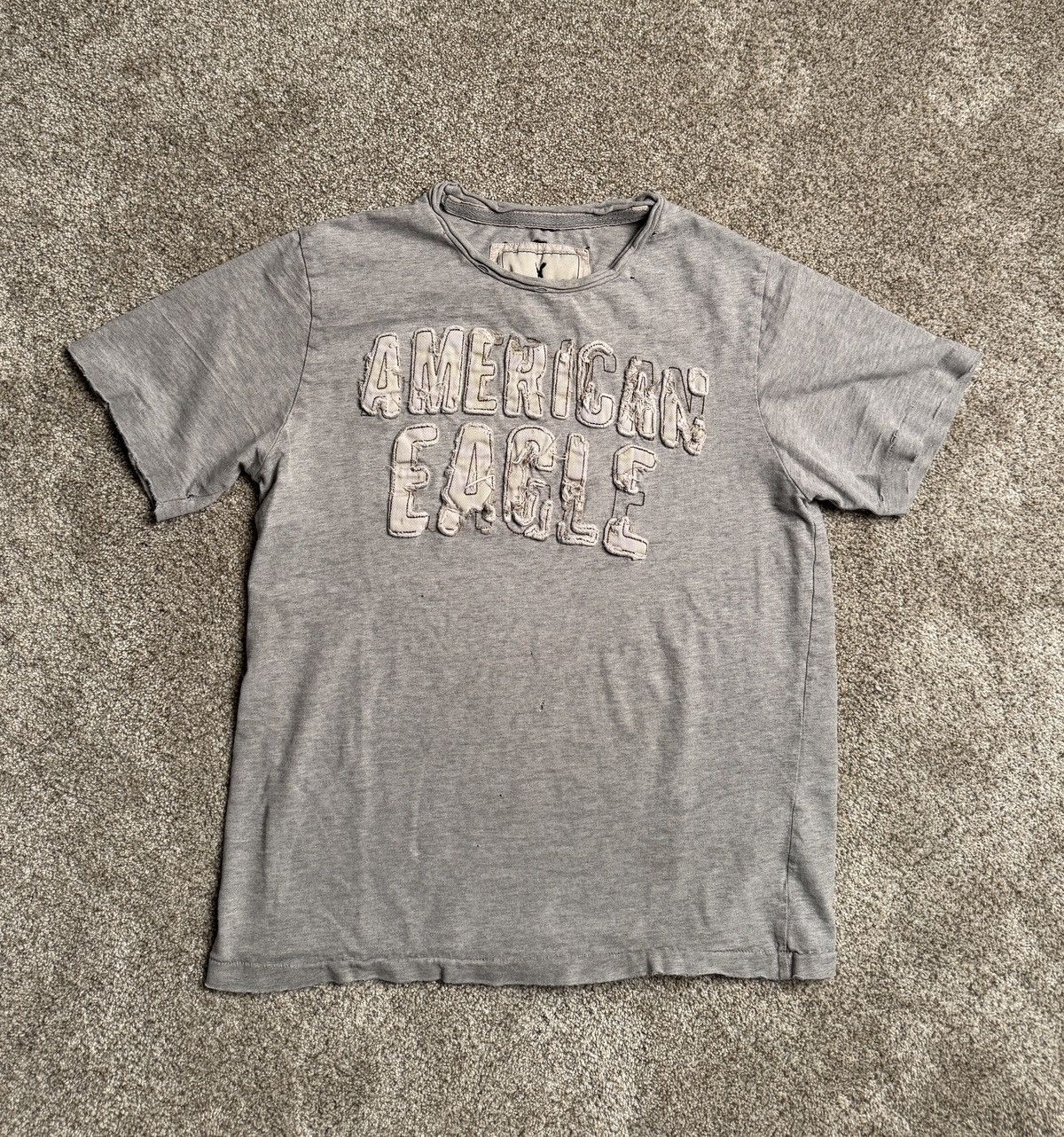 American Eagle Outfitters AMERICAN EAGLE HEATHER GREY DISTRESSED PATCHWORK TEE Size US M / EU 48-50 / 2 - 1 Thumbnail