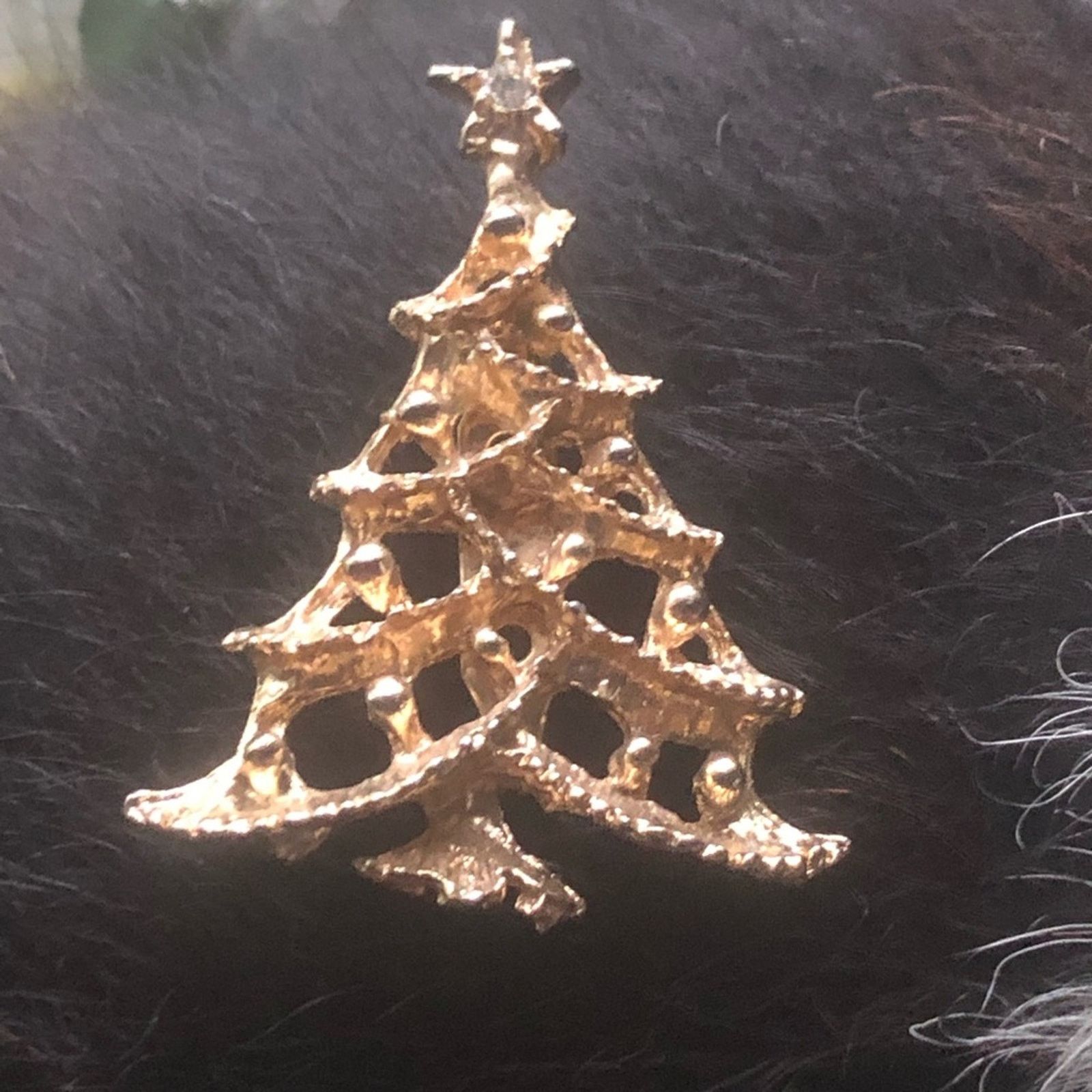 Vintage Vintage Holiday Christmas tree gold plated brooch pin Size ONE SIZE - 4 Thumbnail