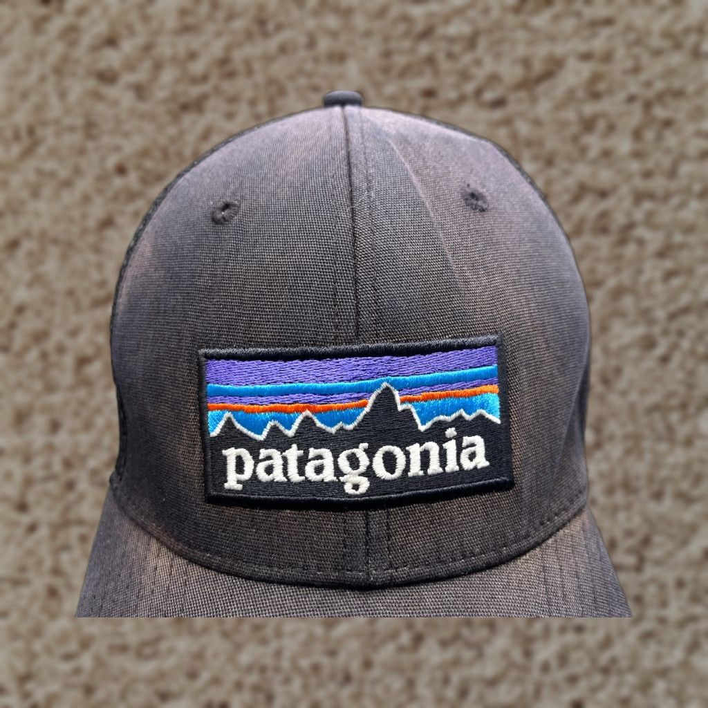 Patagonia VINTAGE Patagonia Hat Cap Snap Back Adult Blue Black Cotton Polyester Trucker Camp Fish Hats Size ONE SIZE - 1 Thumbnail