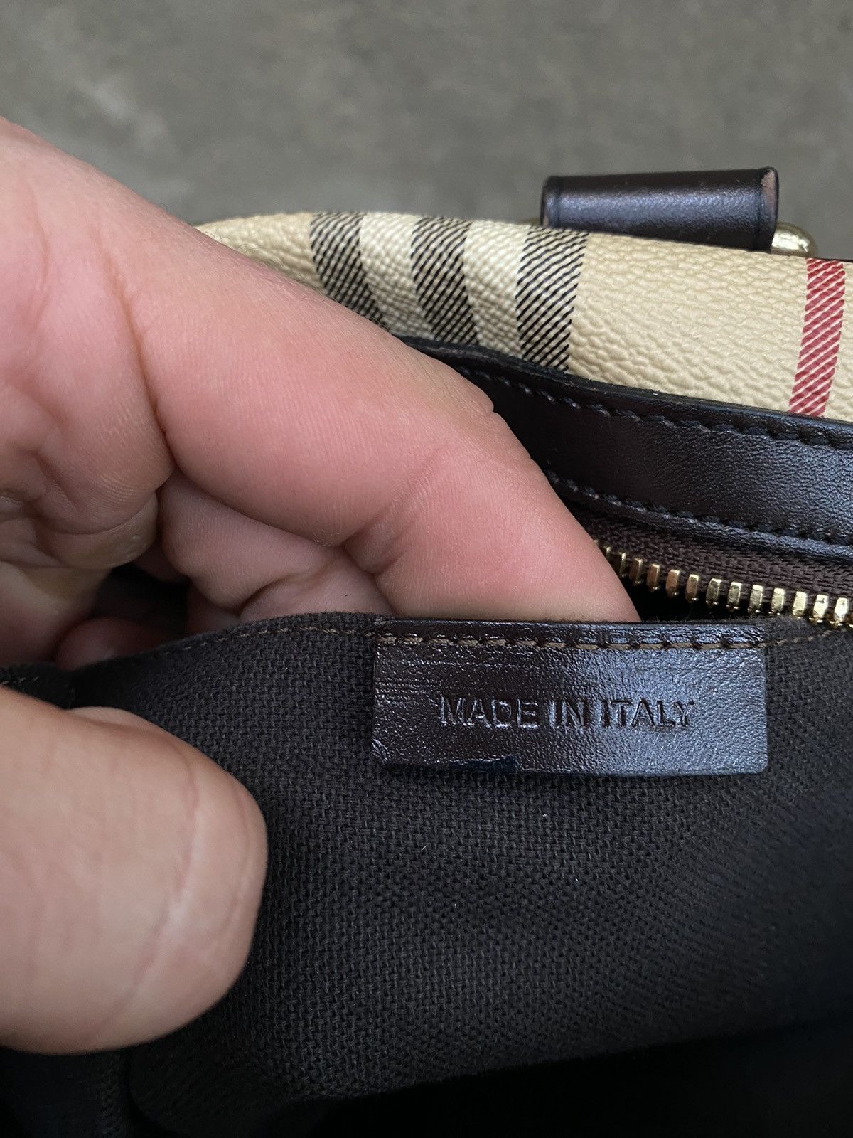 Burberry Burberry Nova Check Monogramm Handbag Size ONE SIZE - 14 Thumbnail