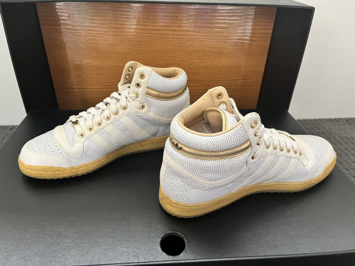 Adidas × Undefeated Adidas Top 10 Hi Undefeated x Estevan Oriol - 336/650 Size US 10 / EU 43 - 3 Thumbnail