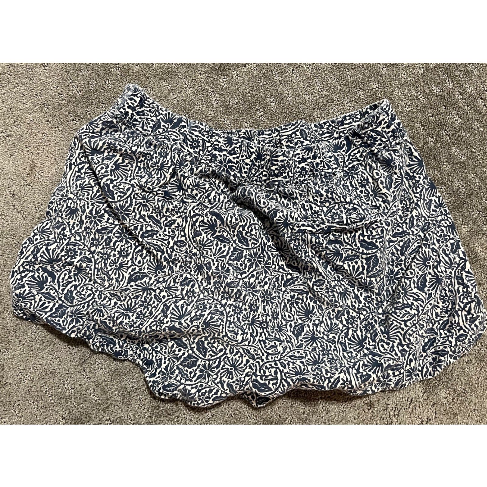 Madewell VINTAGE Madewell Navy Blue Floral Print Drawstring Drapey Pull-On Shorts S Size 28" / US 6 / IT 42 - 2 Thumbnail