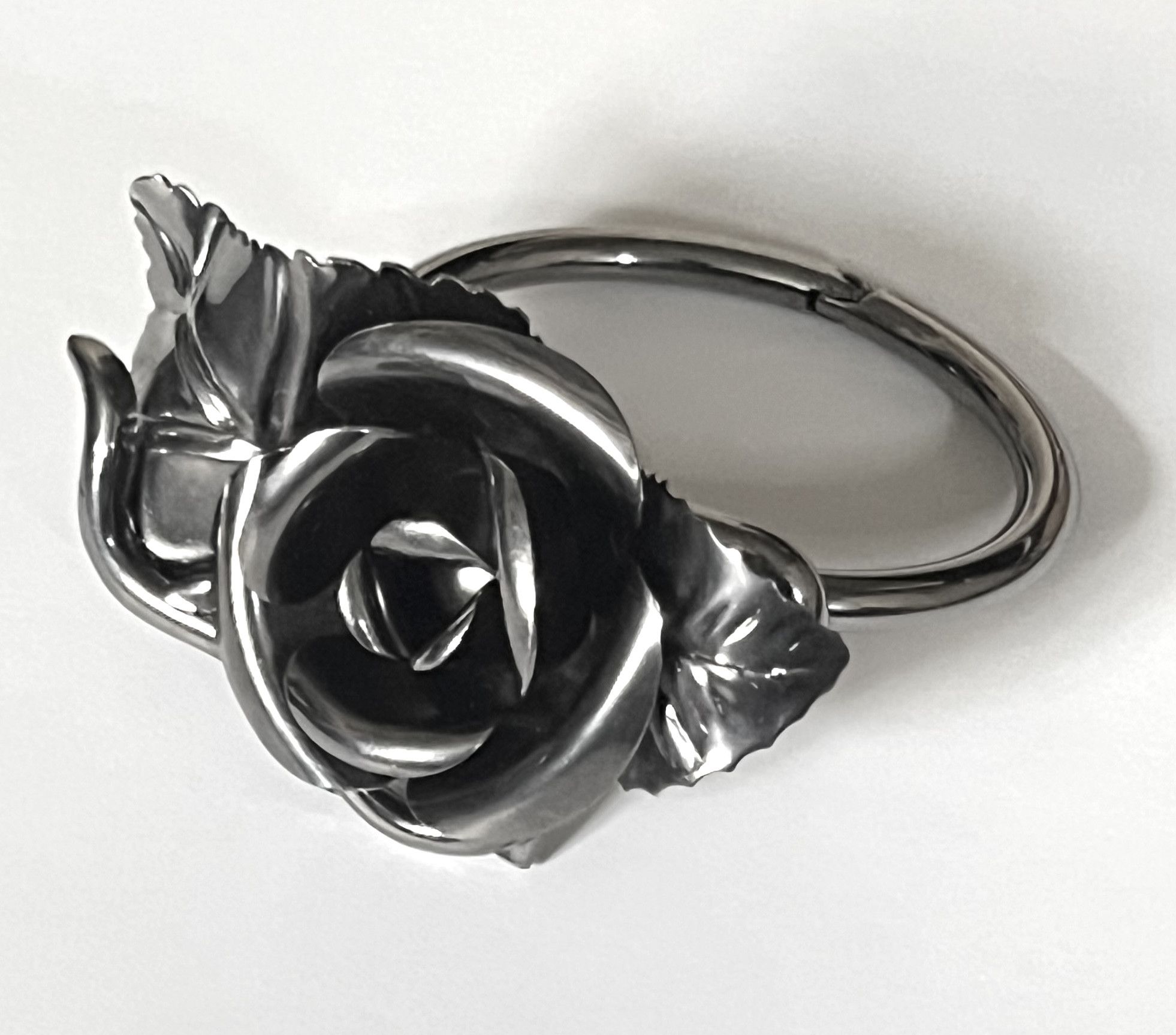 Prada Prada Fall 2016 Rose Bracelet Bangle Size ONE SIZE - 1 Thumbnail
