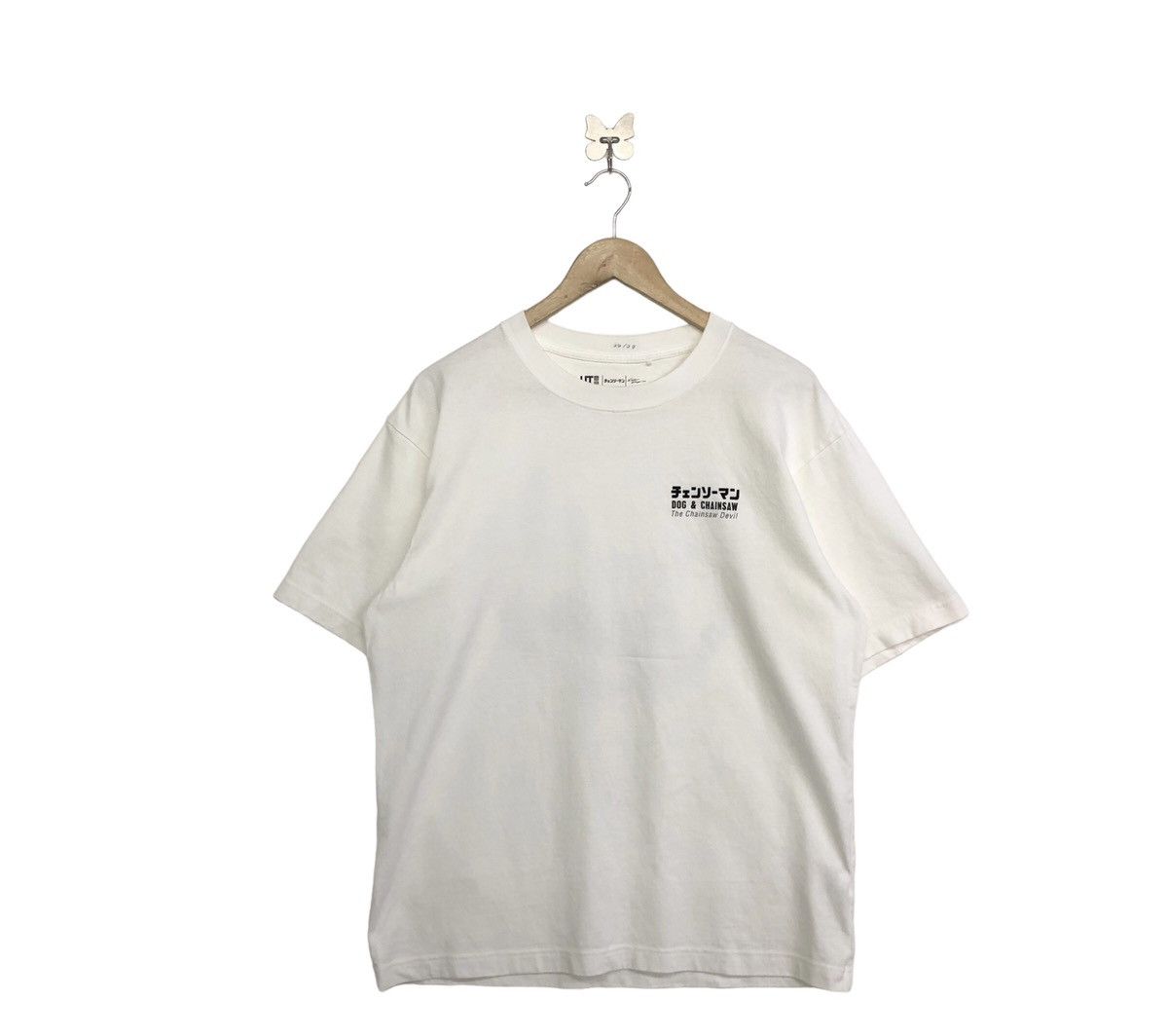 Anime Chainsaw Man Pochita X Uniqlo Oversize Tshirt Size US M / EU 48-50 / 2 - 2 Thumbnail