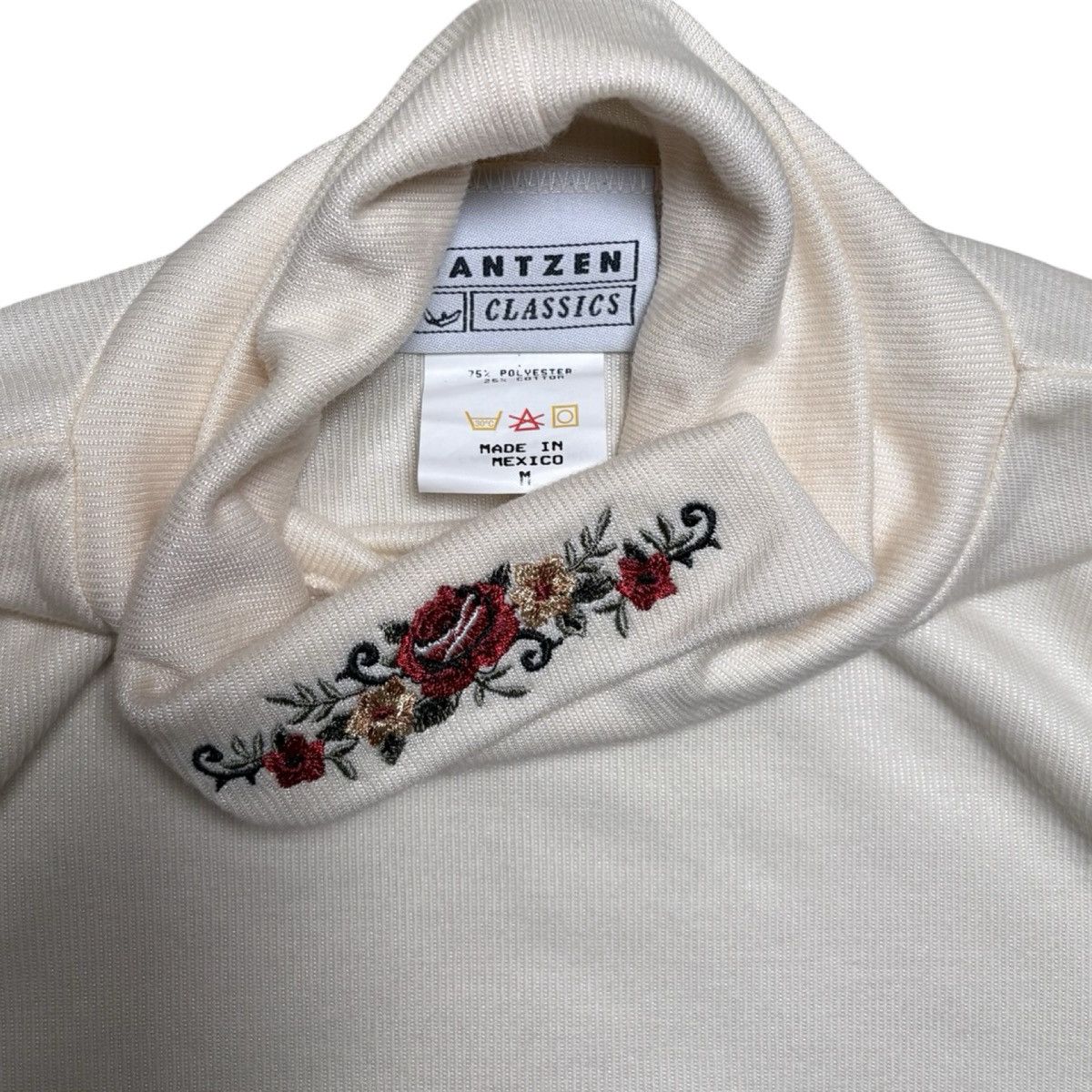 Other Vintage Jantzen Turtle Neck Rose Embroidery Cream Women's M Size M / US 6-8 / IT 42-44 - 3 Thumbnail