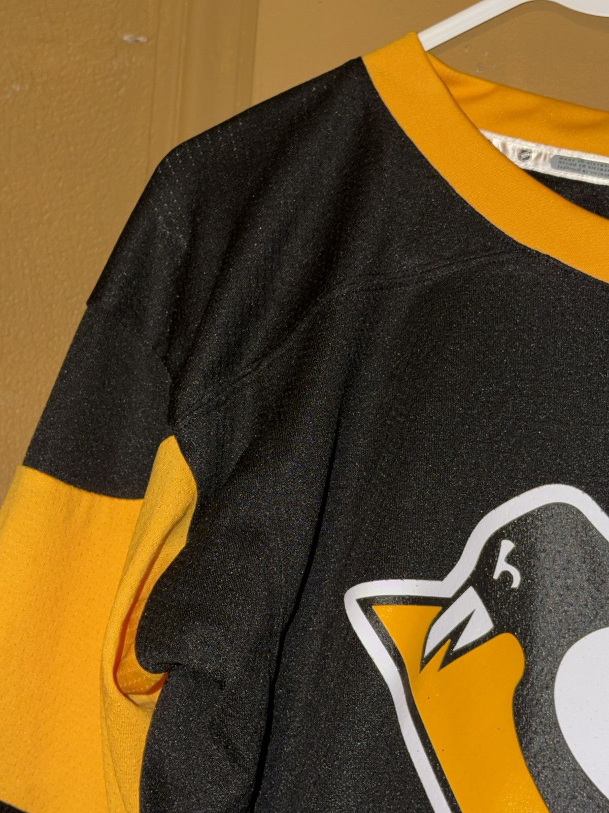 NHL NHL Pittsburgh Penguins Youth Hockey Jersey Boys Size L/XL Size US L / EU 52-54 / 3 - 18 Thumbnail