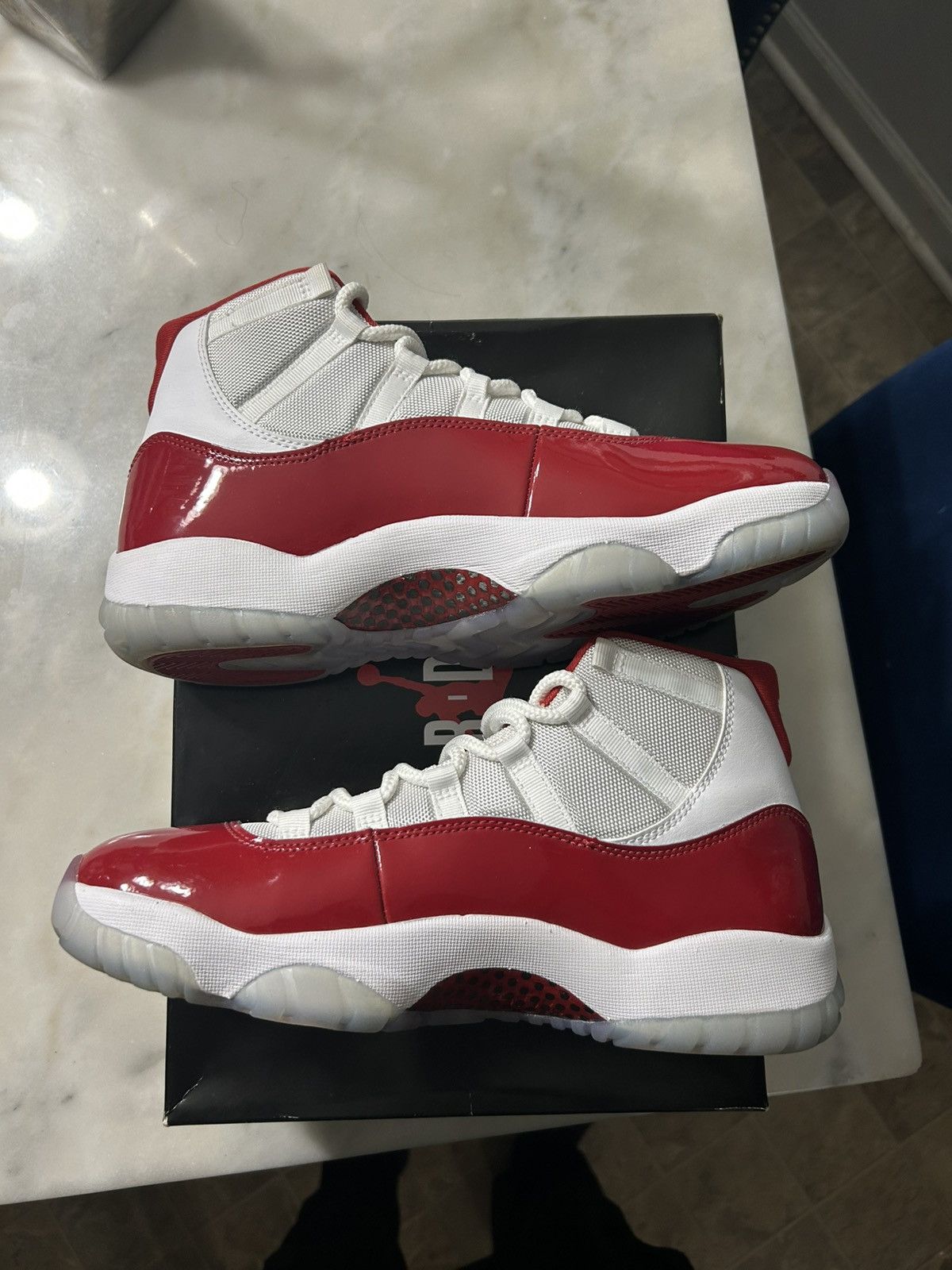 Jordan Brand × Nike Air jordan 11 Cherry Size US 10 / EU 43 - 2 Thumbnail