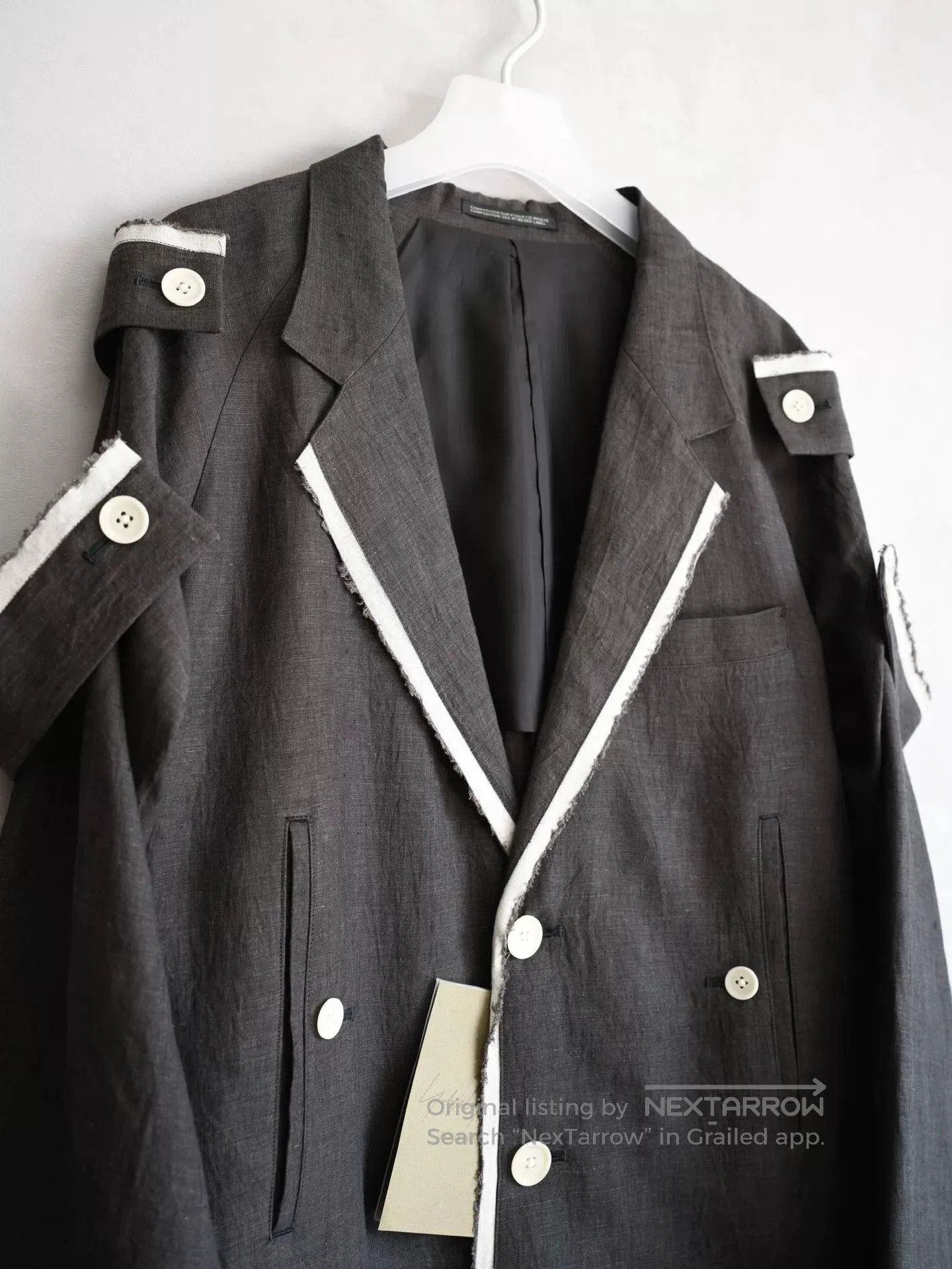 Yohji Yamamoto yohji yamamoto shoulder epaulet linen coat. Size US S / EU 44-46 / 1 - 4 Thumbnail