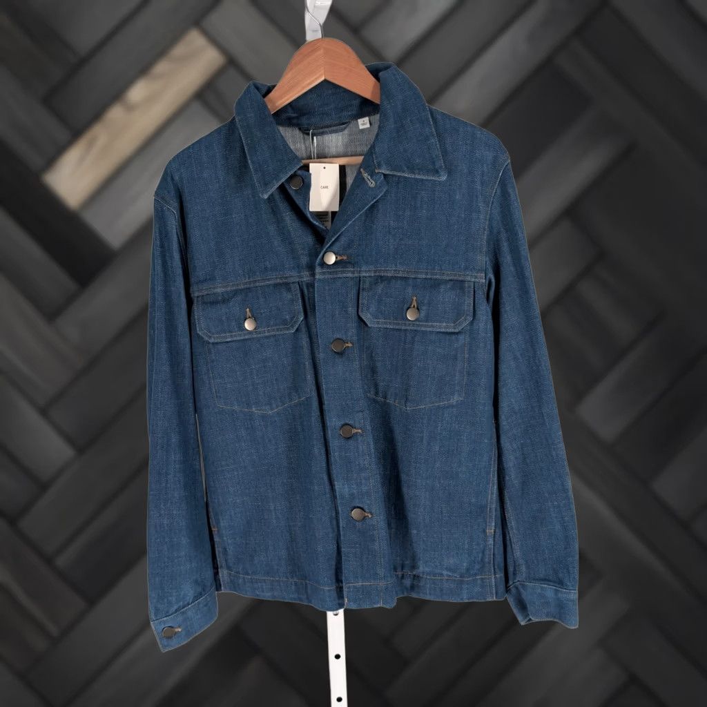 Uniqlo VINTAGE Uniqlo U Denim Trucker Jacket NWT Blue Cotton 2021 Collection Small Mens Spruce up with Lemaire Design Size US S / EU 44-46 / 1 - 1 Thumbnail
