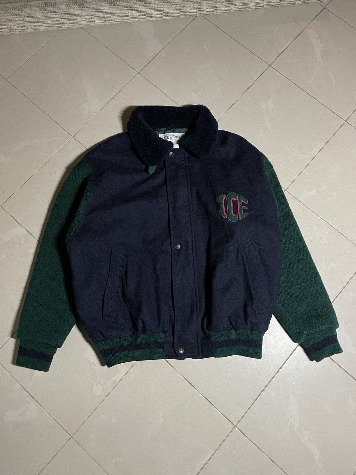 Iceberg Vintage ICEBERG Looney Tunes Wool bomber Jacket Size US L / EU 52-54 / 3 - 1 Thumbnail