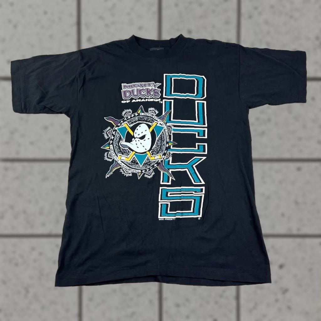 Vintage VINTAGE Mighty Ducks Magic Johnsons T’s 90s T-Shirt Black Short Sleeve Crew Neck Medium Men Size US M / EU 48-50 / 2 - 1 Thumbnail