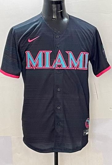 MLB Miami Marlins #22 ALCANTARA Jersey XL Size US XL / EU 56 / 4 - 2 Thumbnail