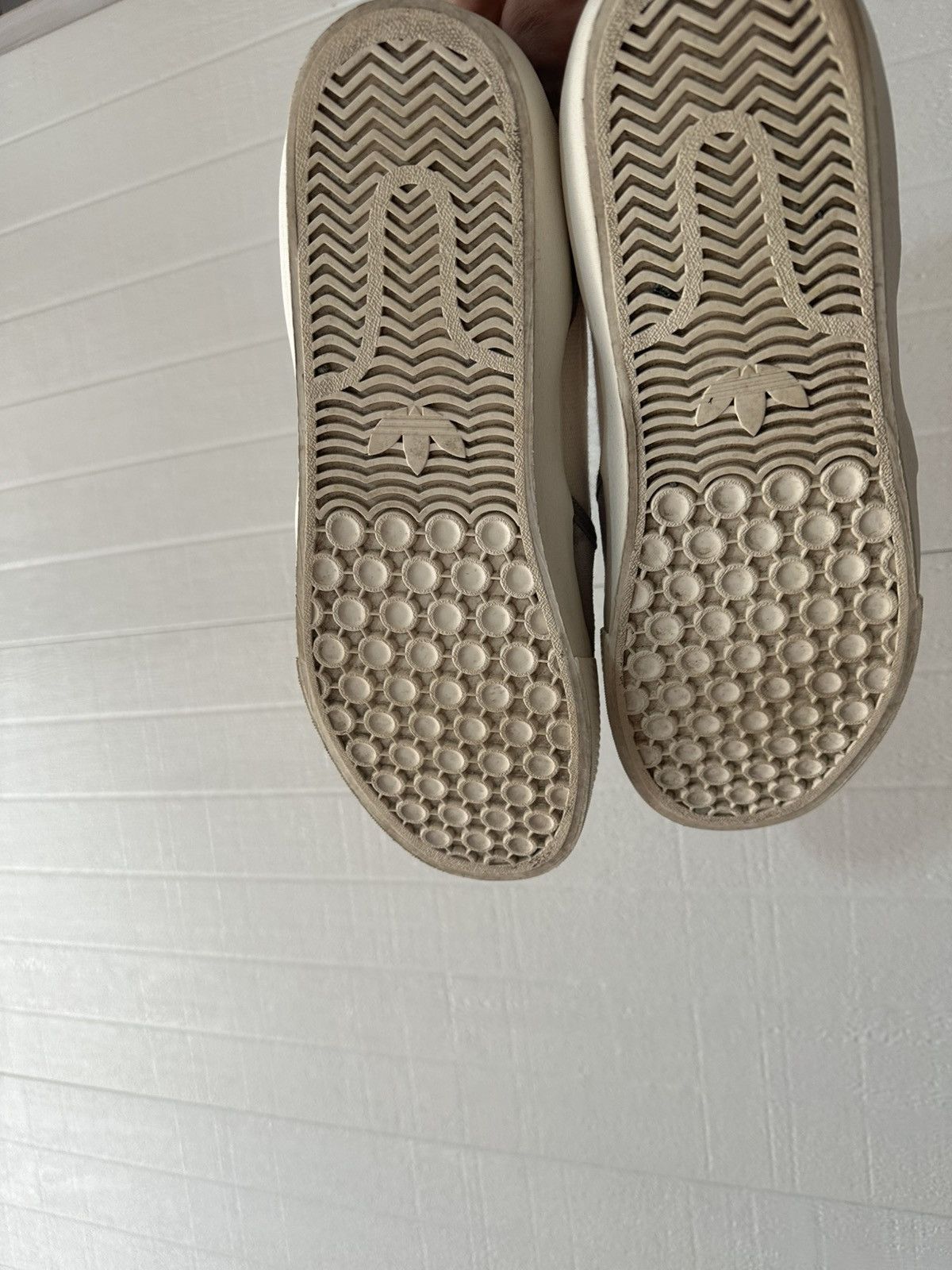 Adidas Adidas Gonz slip ons Size US 10.5 / EU 43-44 - 11 Thumbnail