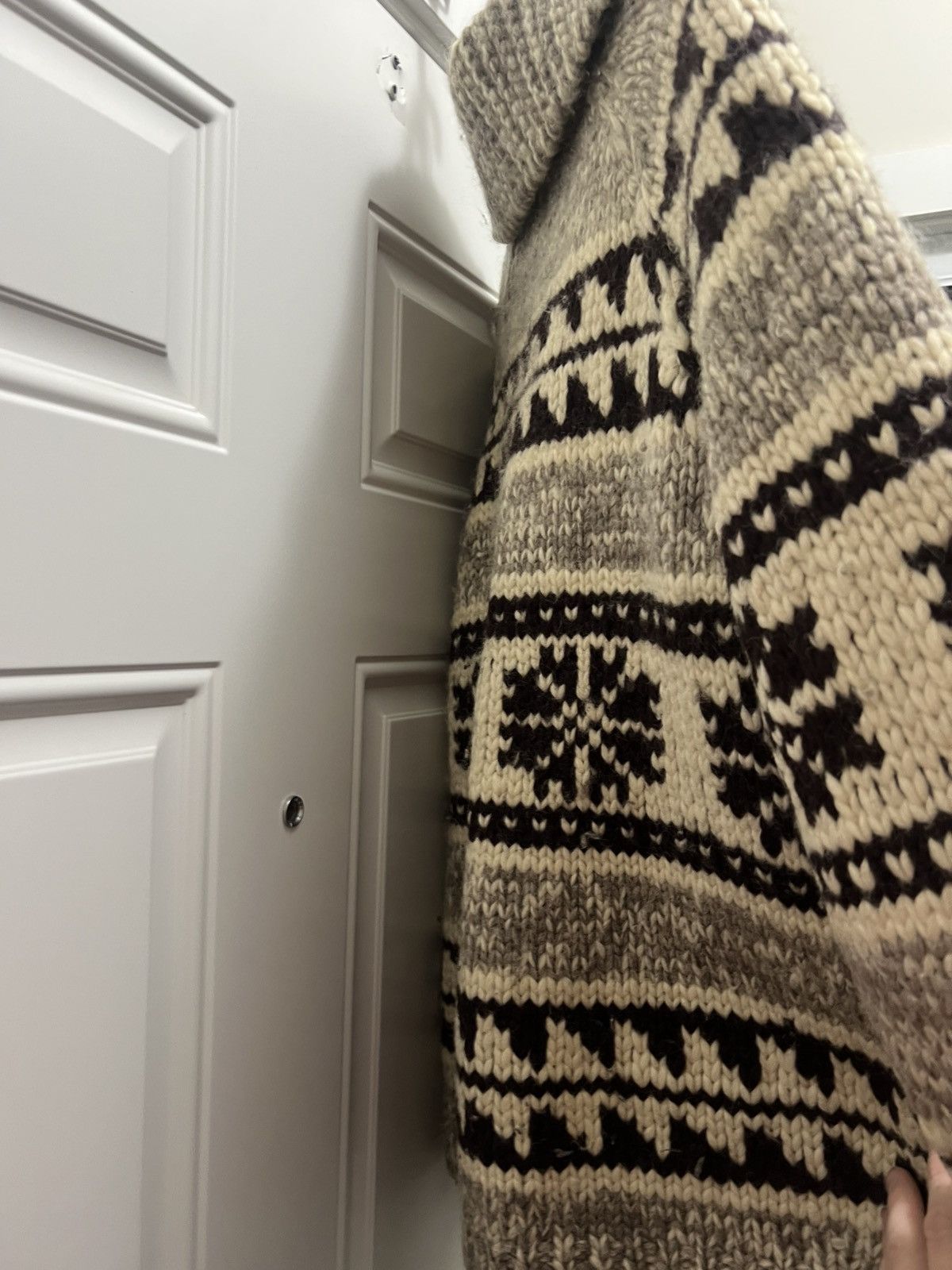 Vintage Vintage Cowichan Knit Sweater 70’s 80’s Rare Size US XL / EU 56 / 4 - 6 Thumbnail