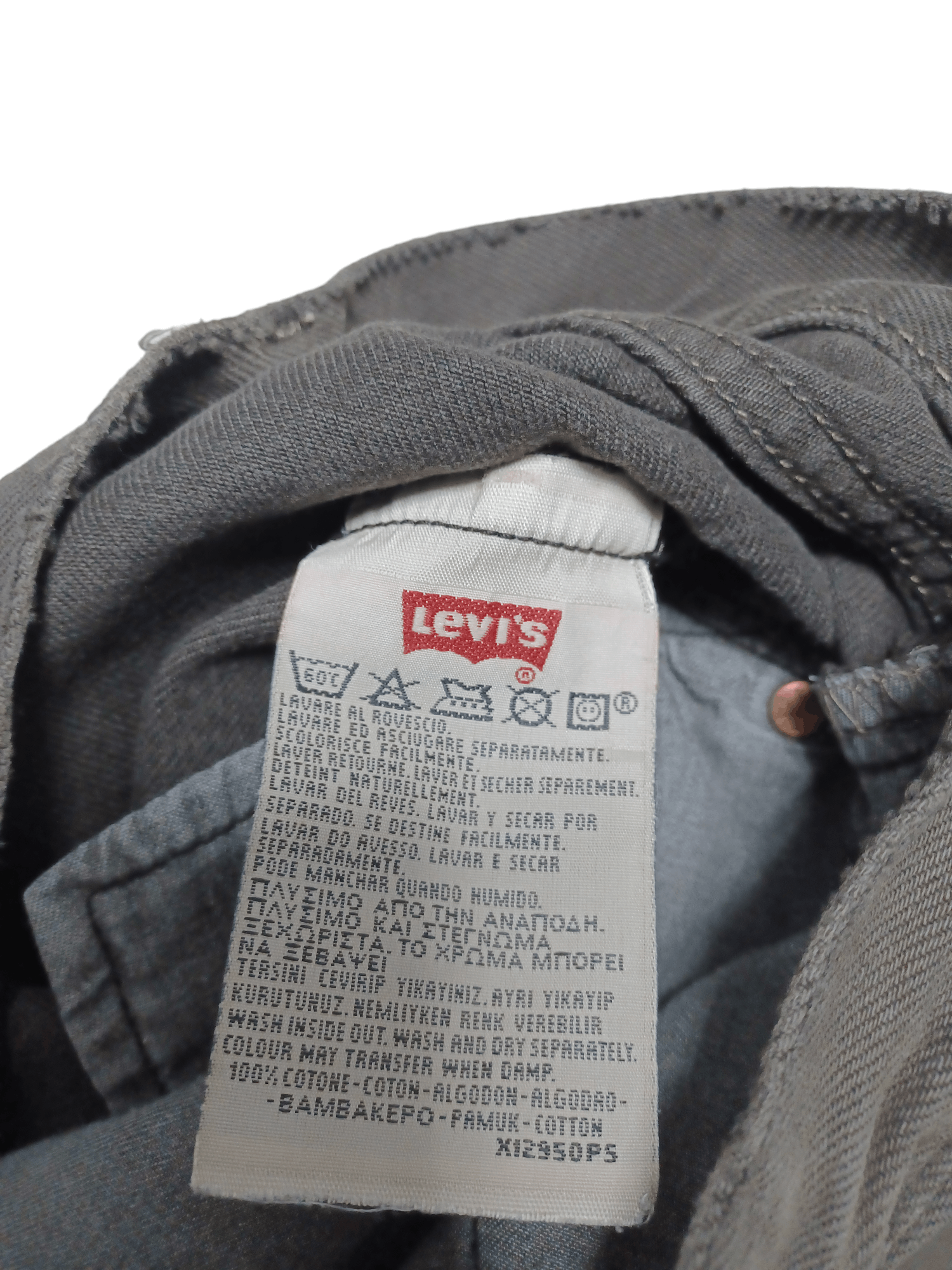 Levi's Vintage Clothing VINTAGE 90S MADE IN SPAIN DISTRESSED LEVIS 501 JEANS DENIM Size US 30 / EU 46 - 7 Thumbnail