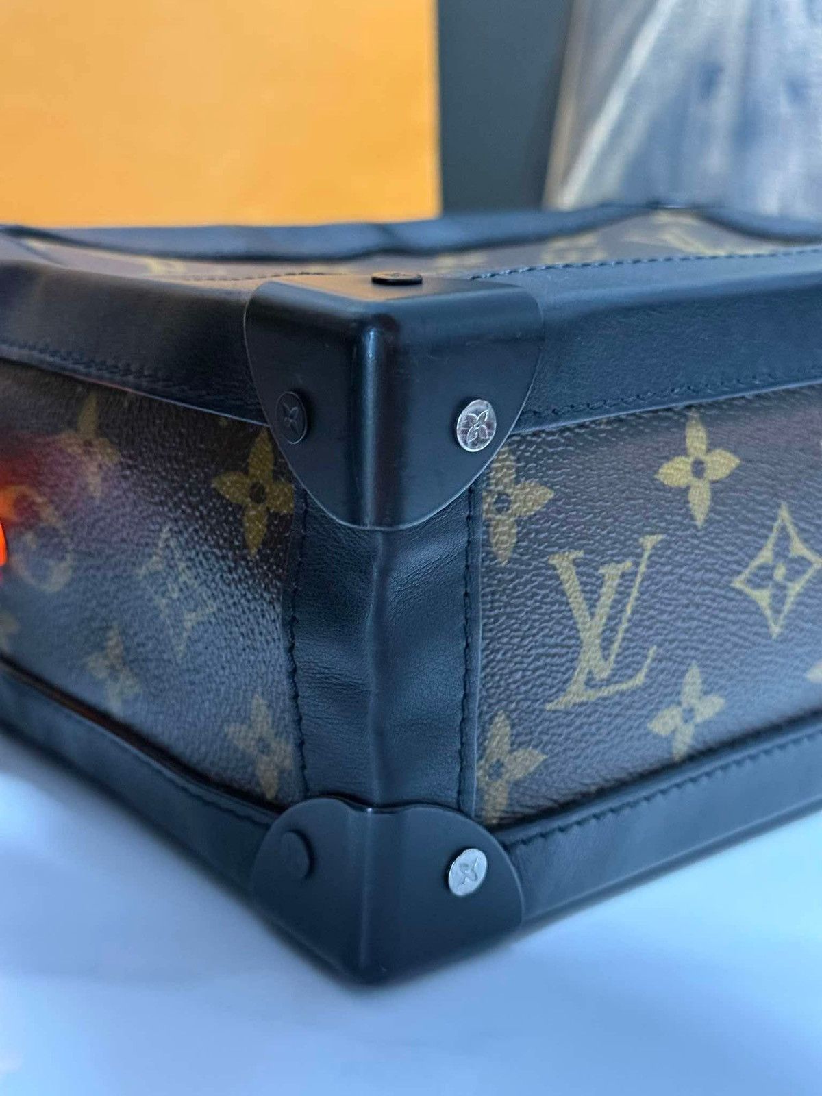 Louis Vuitton Louis Vuitton Soft Trunk Size ONE SIZE - 12 Thumbnail