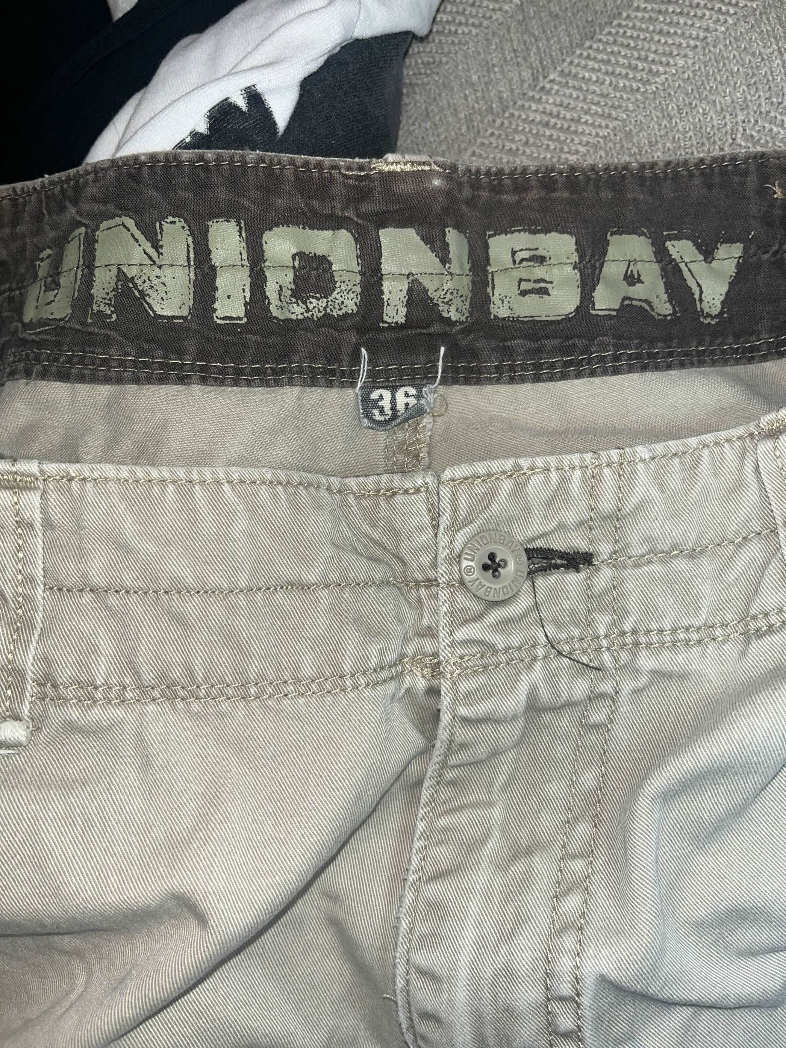 UNIONBAY × Vintage Y2K Union Bay Khaki Baggy Cargo Shorts Size US 36 / EU 52 - 3 Thumbnail