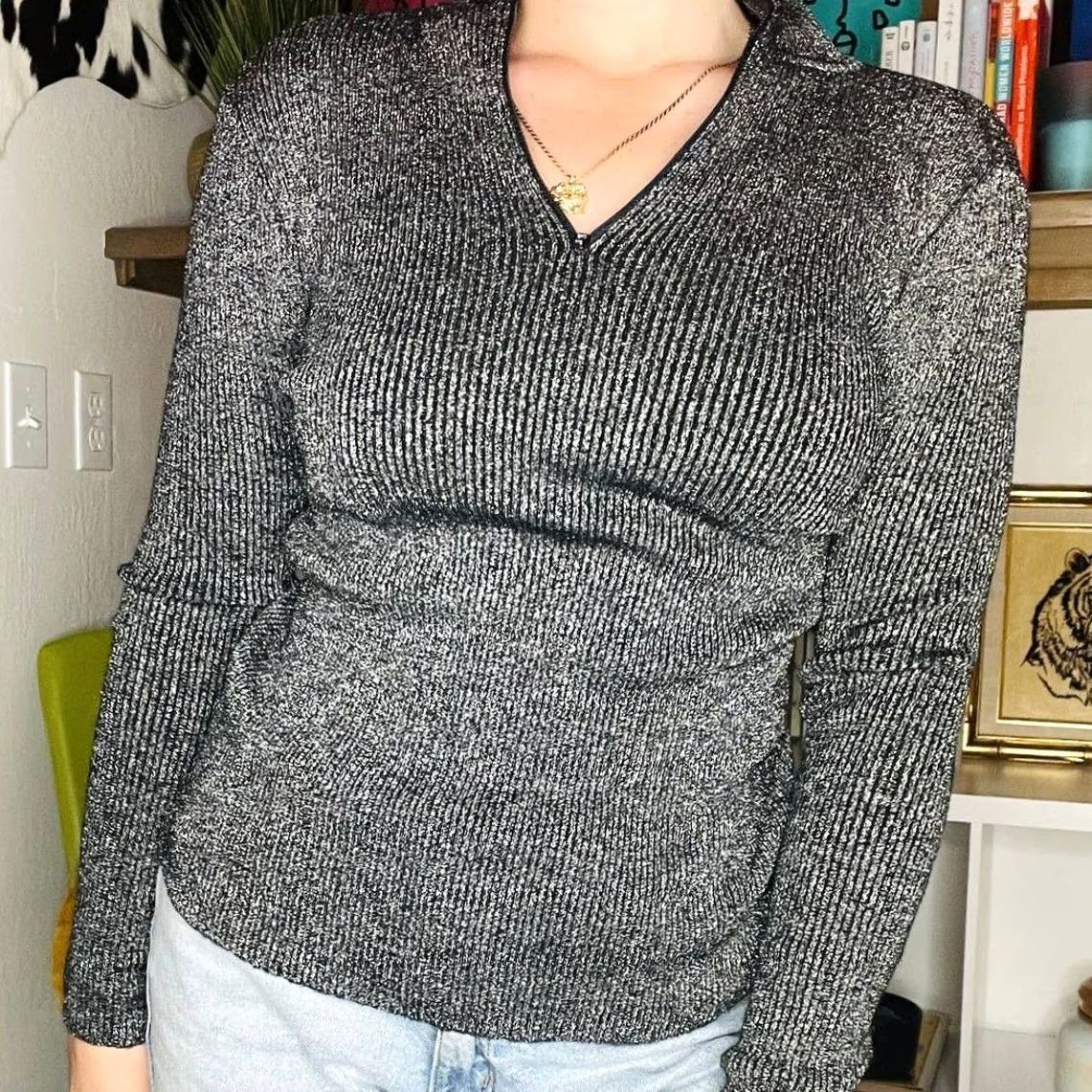 Vintage VINTAGE Strawbridge & Clothier Metallic Black Silver Longsleeve Top Blouse S Women Size S / US 4 / IT 40 - 2 Thumbnail