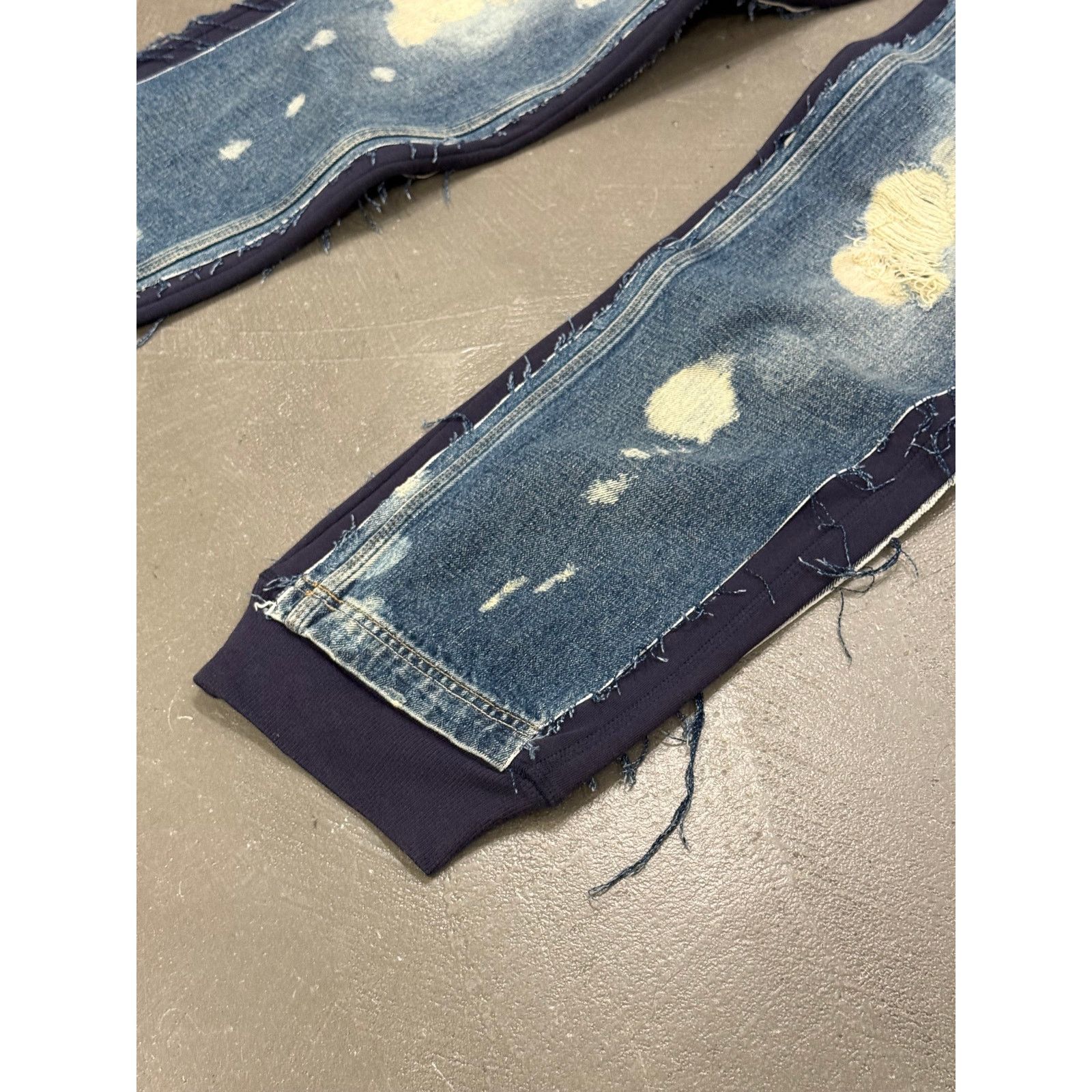 Dolce & Gabbana 2000s Dolce & Gabbana hybrid denim sweatpants Size US 32 / EU 48 - 3 Thumbnail