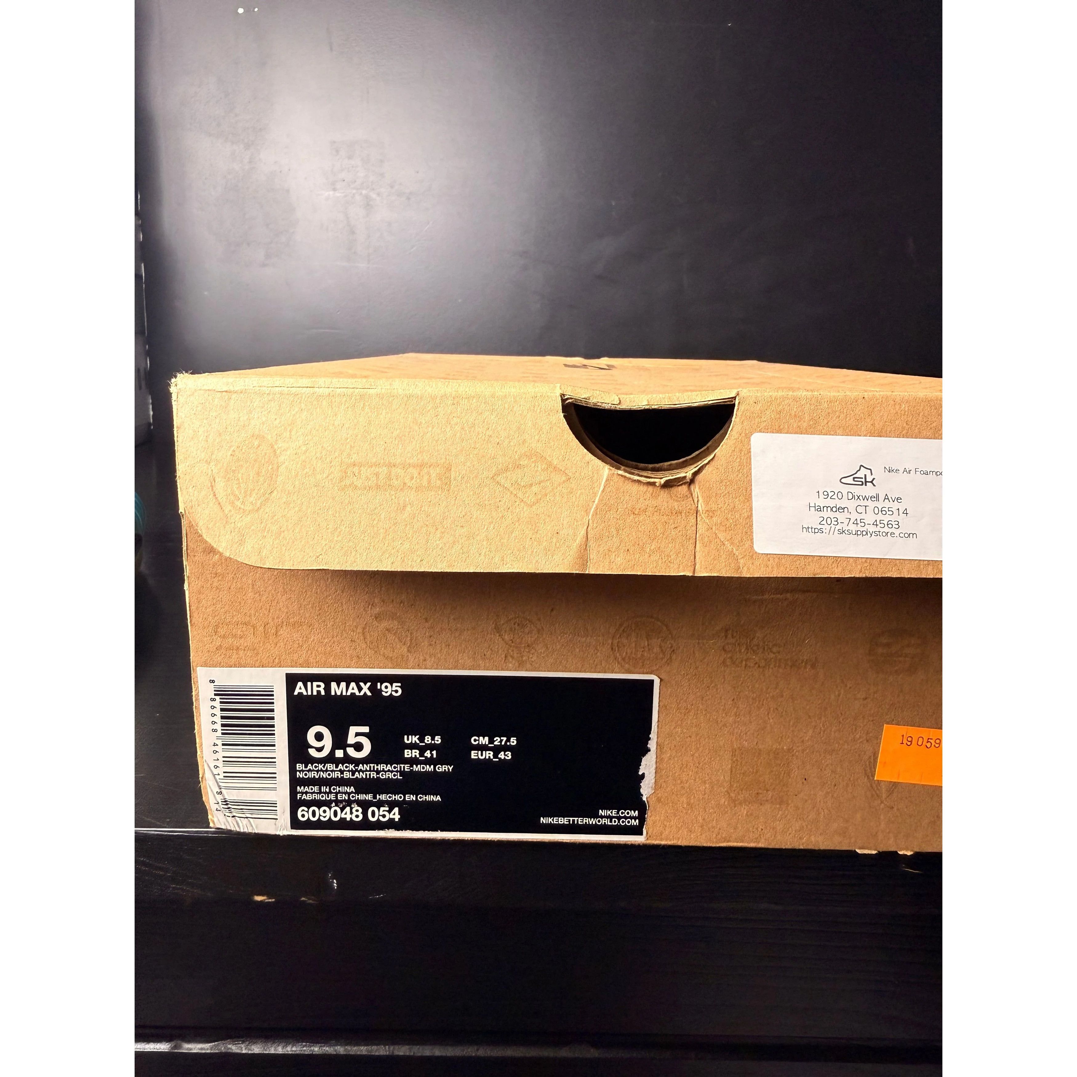 Nike Nike Air Foamposite Pro "Electric Blue" **PRE-OWNED** REP. BOX - 9M Size US 9.5 / EU 42-43 - 6 Thumbnail