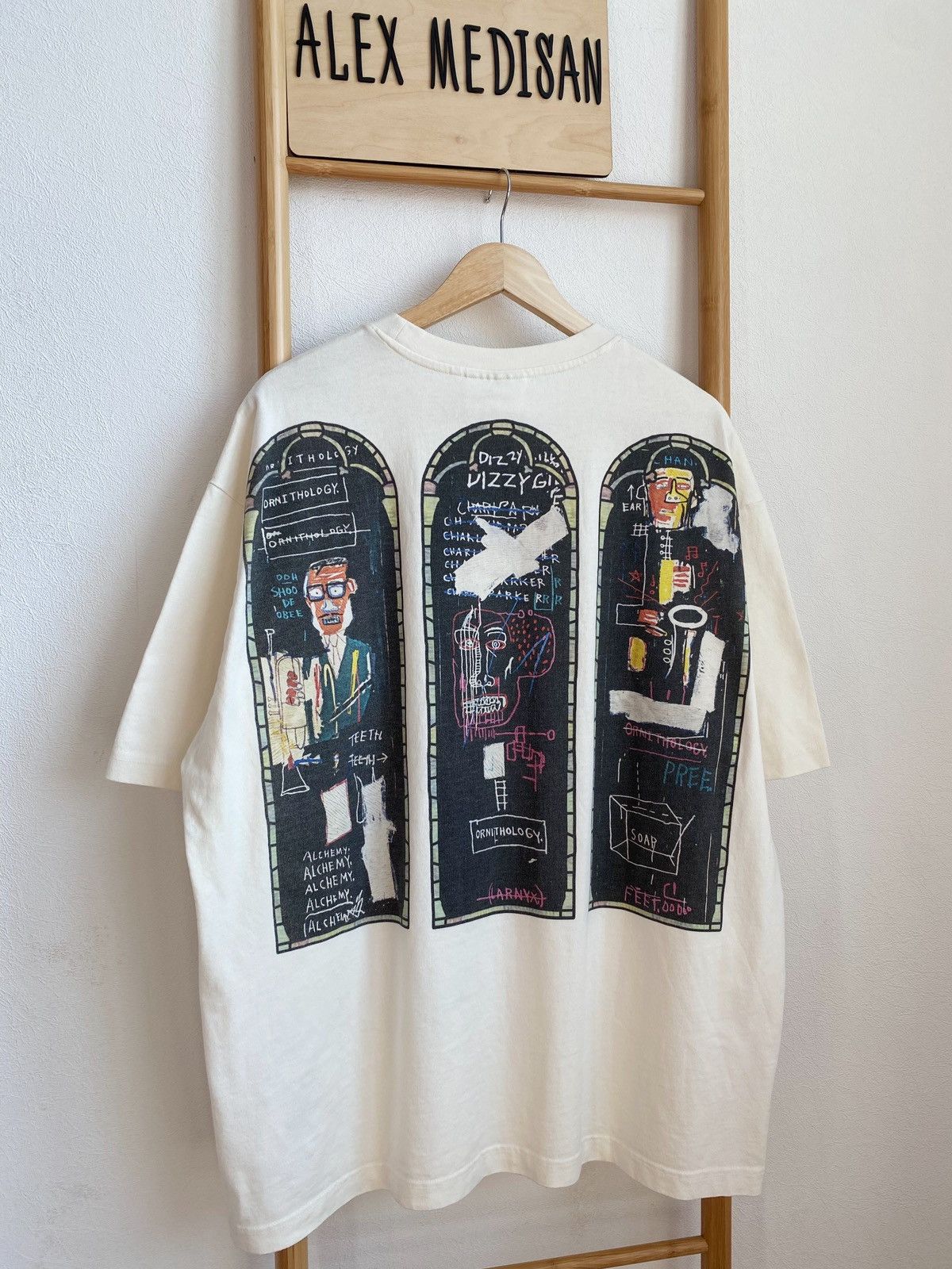 H&M × Jean-Michel Basquiat × Who Decides War WHO DECIDES WAR x BASQUIAT x H&M RELAXED FIT COTTON T-SHIRT Size US XL / EU 56 / 4 - 11 Thumbnail