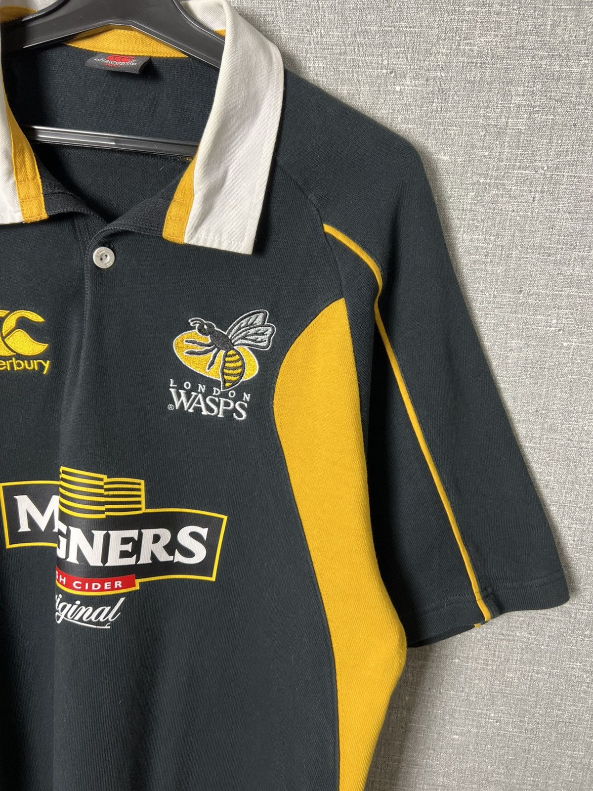 Canterbury of New Zealand Vintage Canterbury Wasps London Rugby Union Jersey Size L Size US L / EU 52-54 / 3 - 6 Thumbnail