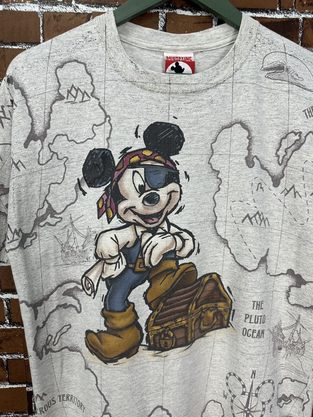 Mickey Unlimited Vintage Mickey A Pirates Life Overprint Tshirt A991 Size US M / EU 48-50 / 2 - 2 Thumbnail