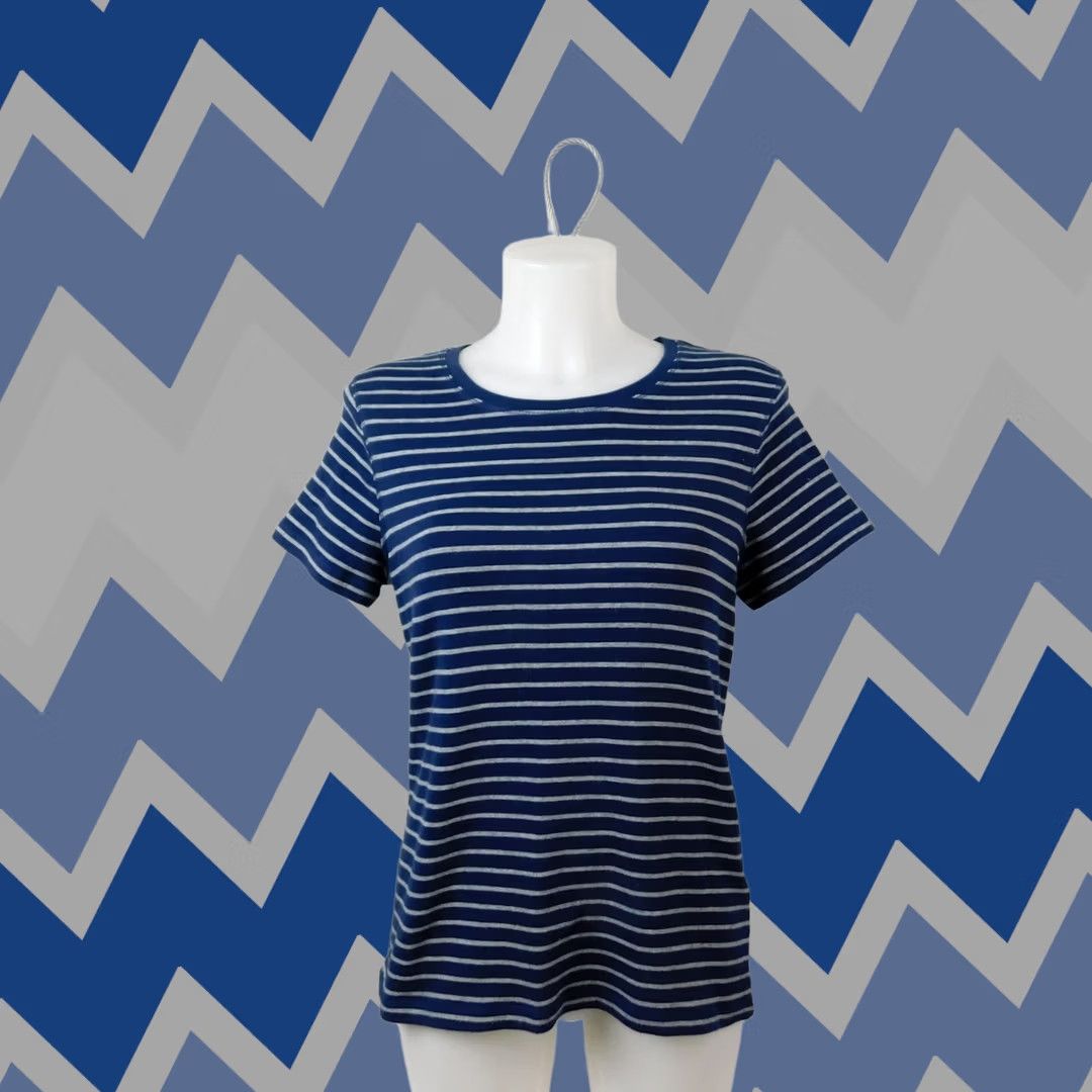 Faded Glory Faded Glory T-Shirt Short Sleeve Crew Navy Stripe Large Women Adult L Blue Stripe Casual Cotton Blend Knit Relaxed Classic Size L / US 10 / IT 46 - 1 Thumbnail