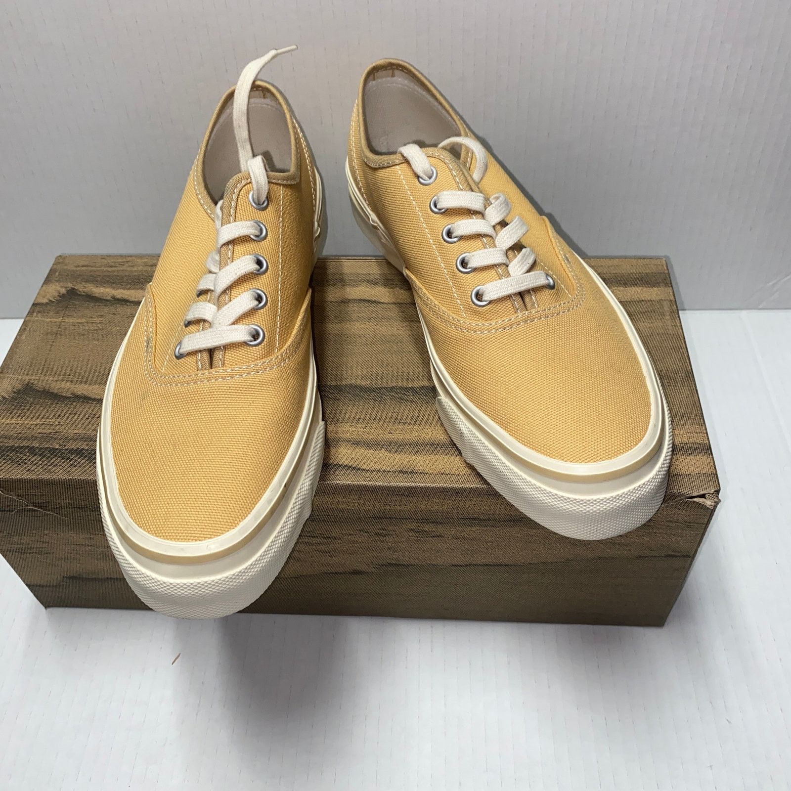 Buck Mason NIB New Moonstar x Buck Mason Aureoline Deck Shoes Sneaker 8 Size US 8 / EU 41 - 2 Thumbnail