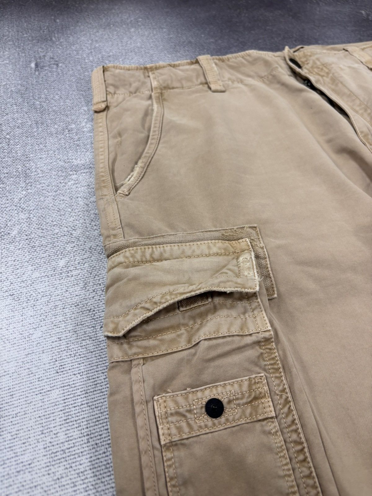 True Religion True Religion Bermuda Long Men’s Hype Baggy Cargo Shorts Size US 38 / EU 54 - 5 Thumbnail
