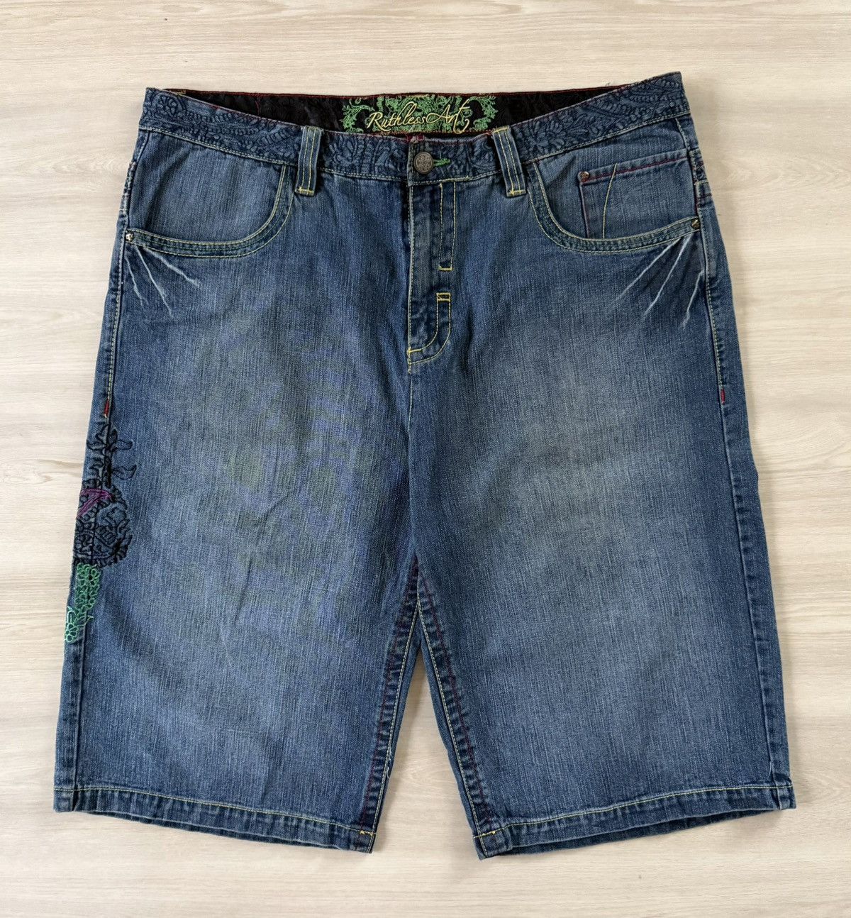 Vintage VTG Y2K Ruthless Art Denim Shorts Sz 42 Embroidered Baggy Size US 42 / EU 58 - 3 Thumbnail