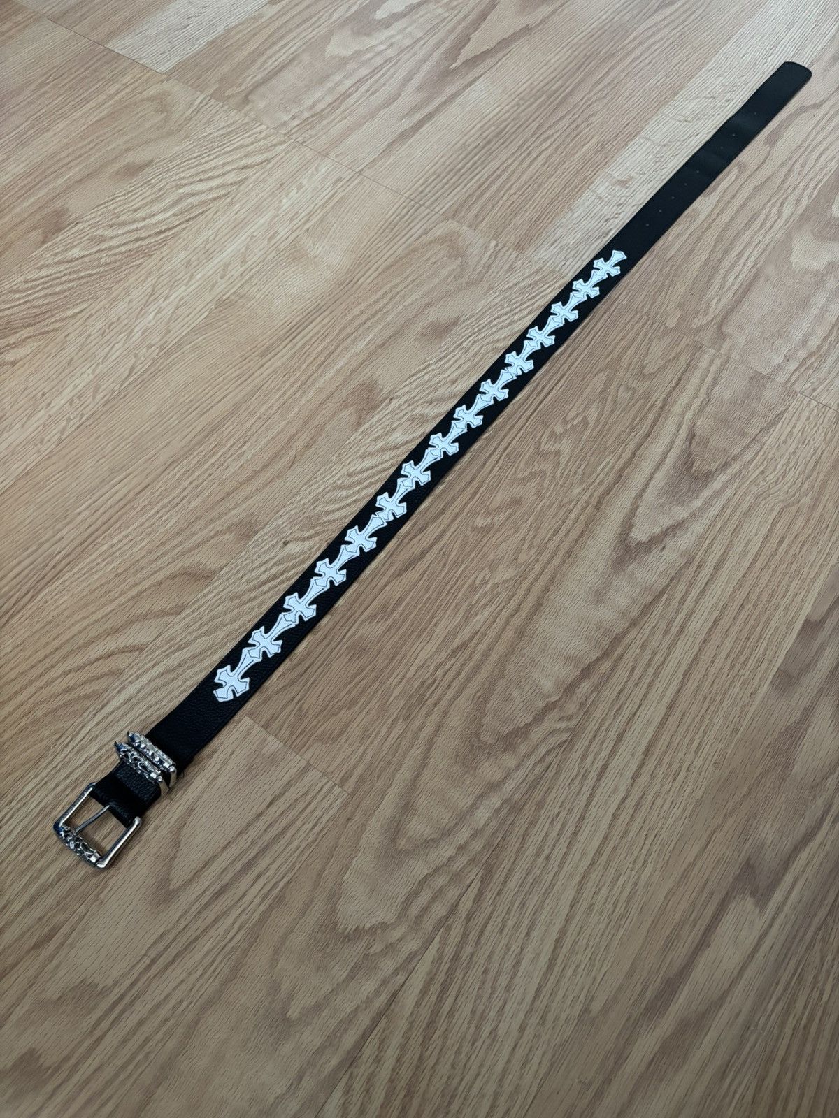 Other Nice black belt with beautiful white crosses on it Size 34 - 3 Thumbnail