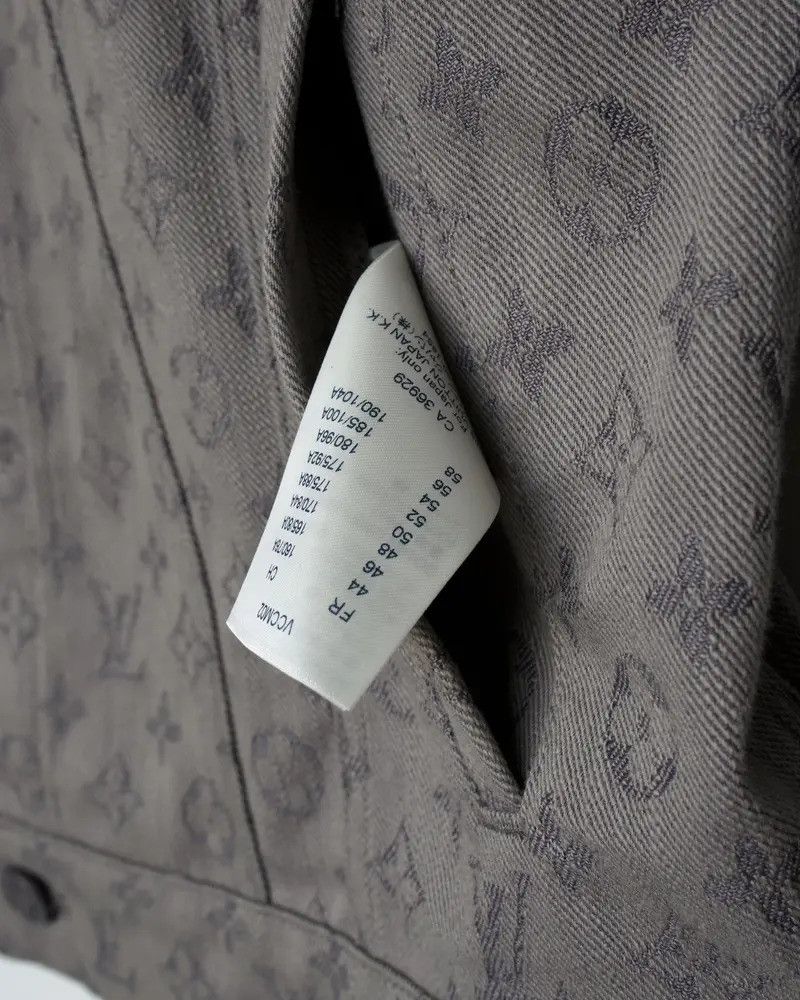 Louis Vuitton Louis Vuitton Monogram Jacquard Logo Denim Jacket Size US M / EU 48-50 / 2 - 5 Thumbnail