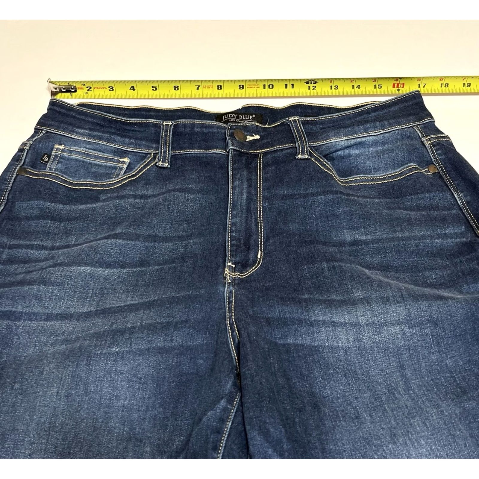 Vintage Judy Blue Flare Jeans Womens 16W High Rise Stretch Blue Denim 5-Pocket Zip Raw Hem Bohemian City Fashion Size 24" / US 00 / IT 34 - 3 Thumbnail