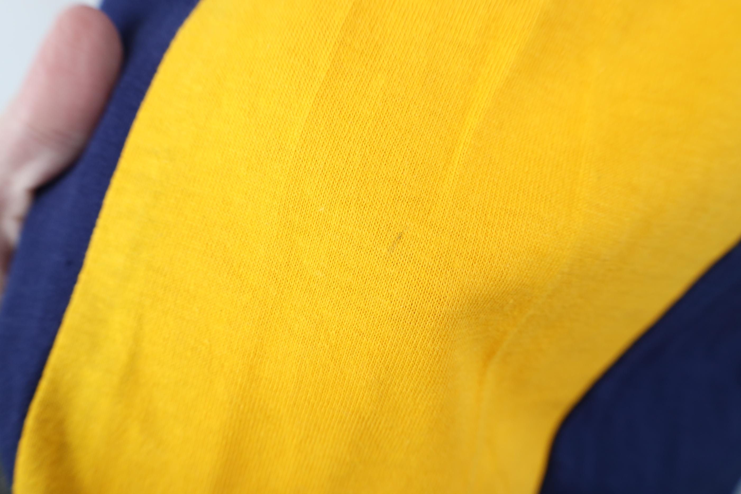 Vintage Deadstock Vintage 90s Streetwear University Michigan T-Shirt Size US XL / EU 56 / 4 - 4 Thumbnail