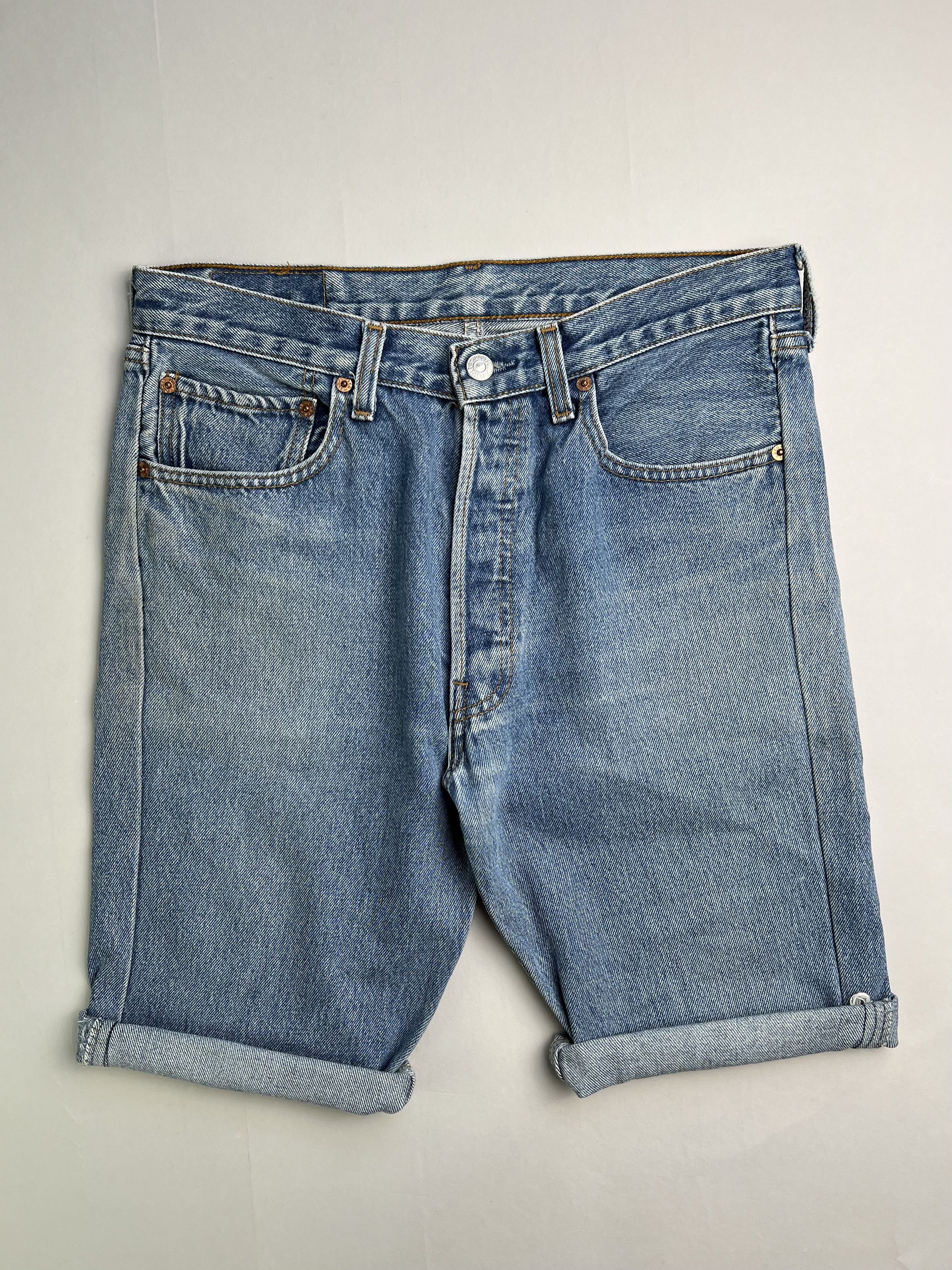 Levi's Levis 501 Jeans Shorts Blue Wash W32 Size US 32 / EU 48 - 1 Thumbnail