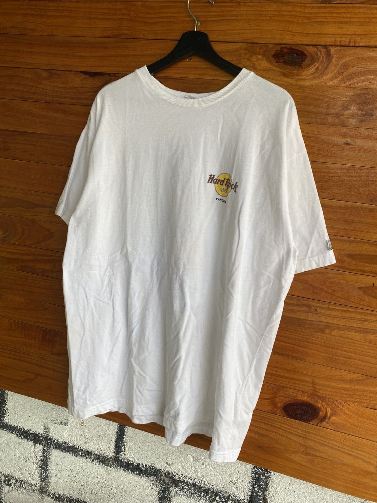 Hard Rock Cafe Vintage 1990s Hard Rock Cafe Cancun T-Shirt White XX-Large Size US XXL / EU 58 / 5 - 9 Thumbnail