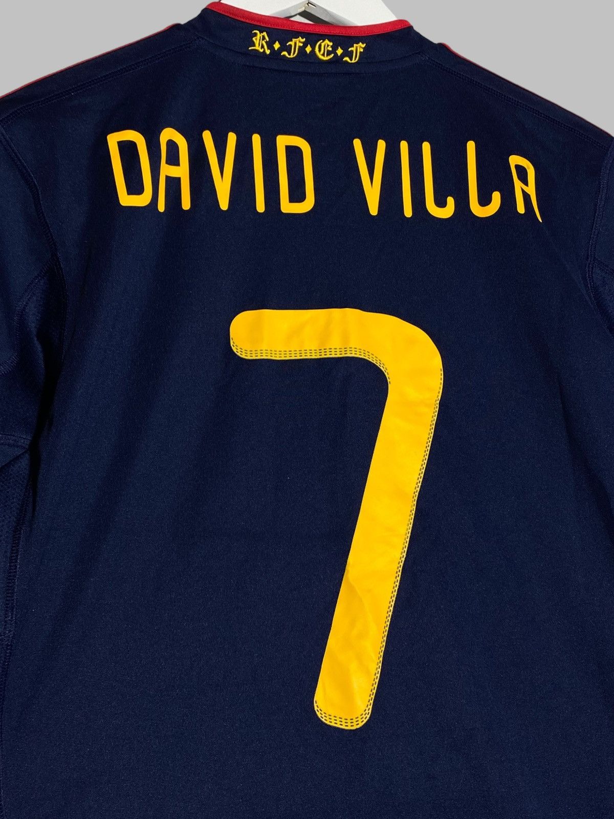 Adidas Adidas #7 David Villa Spain 2010 Away Football Shirt Jersey Size US S / EU 44-46 / 1 - 2 Thumbnail