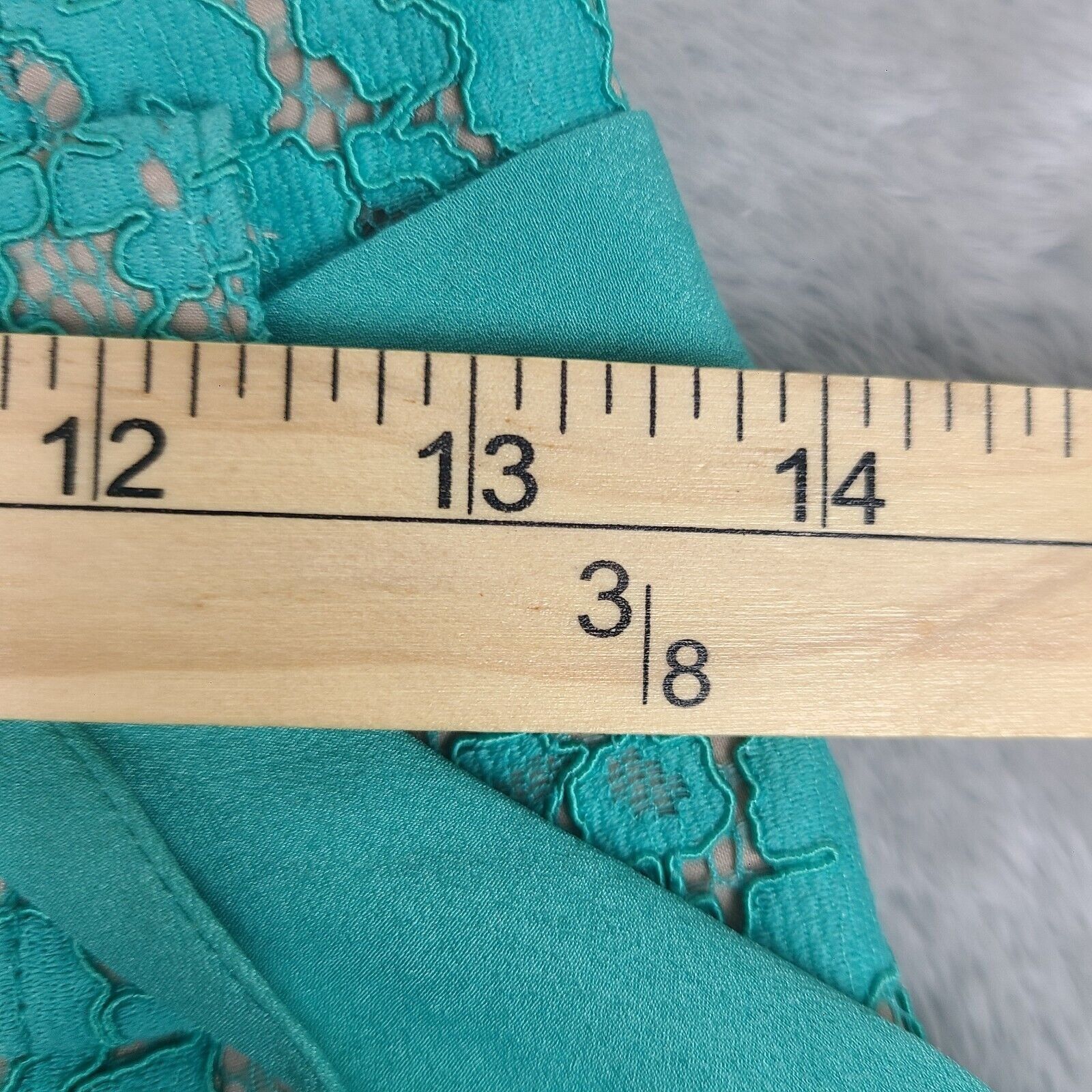 Guess Marciano by Guess High Waisted Teal lace short Size 4 Size 27" / US 4 / IT 40 - 7 Thumbnail