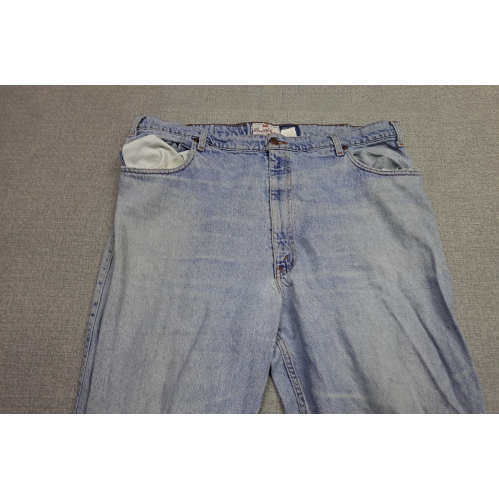 Levi's Levi's 540 Jeans Mens 42x30 Blue Relaxed Fit Light Wash Denim Straight USA USA Levis 540 Jeans Mens 42x30 Blue Light Wash Relaxed Straight Jeans Mens Size US 42 / EU 58 - 2 Thumbnail